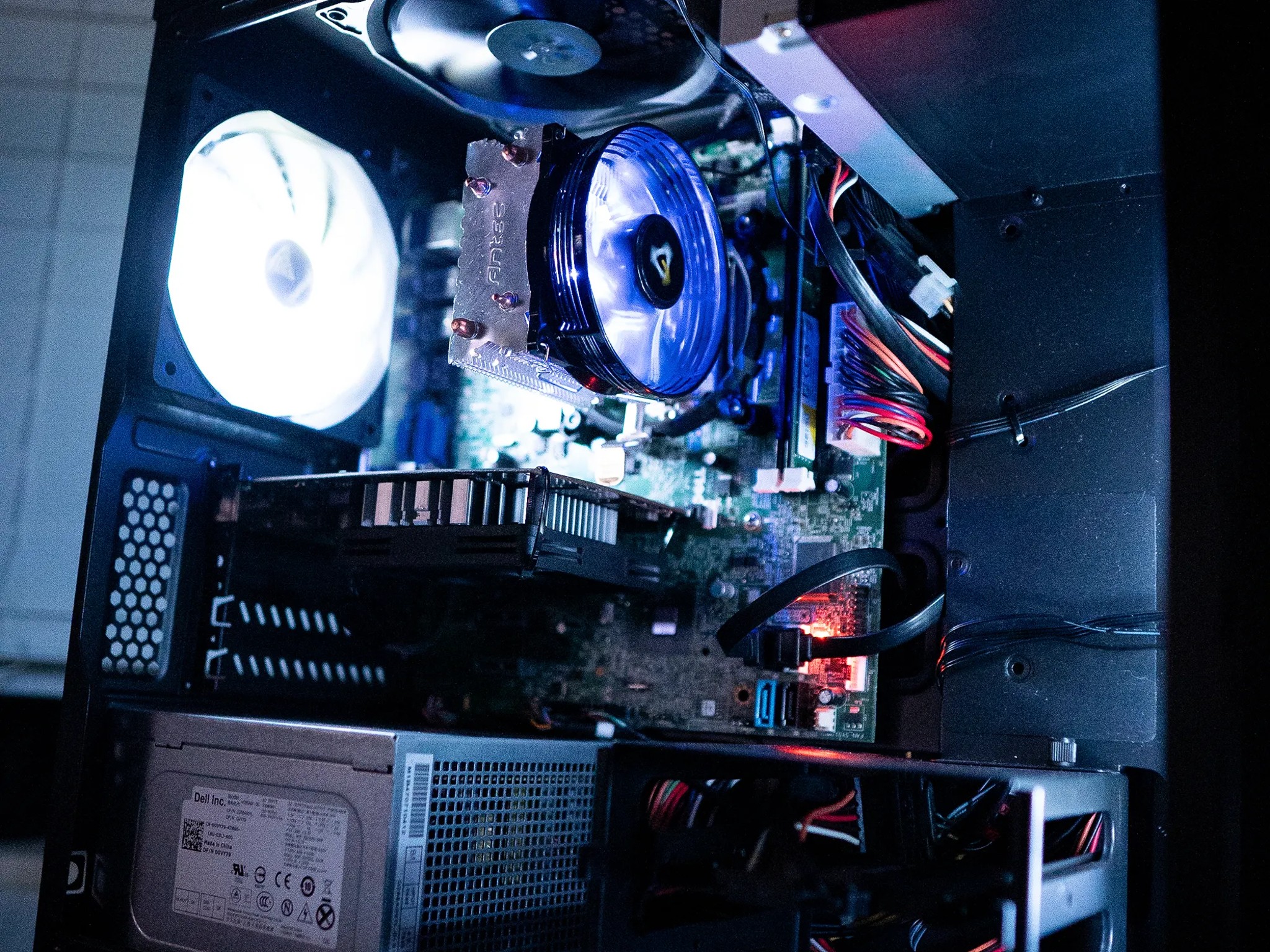 🎮👾 | GTX 750 | INTEL i3 2100 | 8GB DDR3 RAM | 512GB SAMSUNG 850 EVO SSD | Candy Limit |