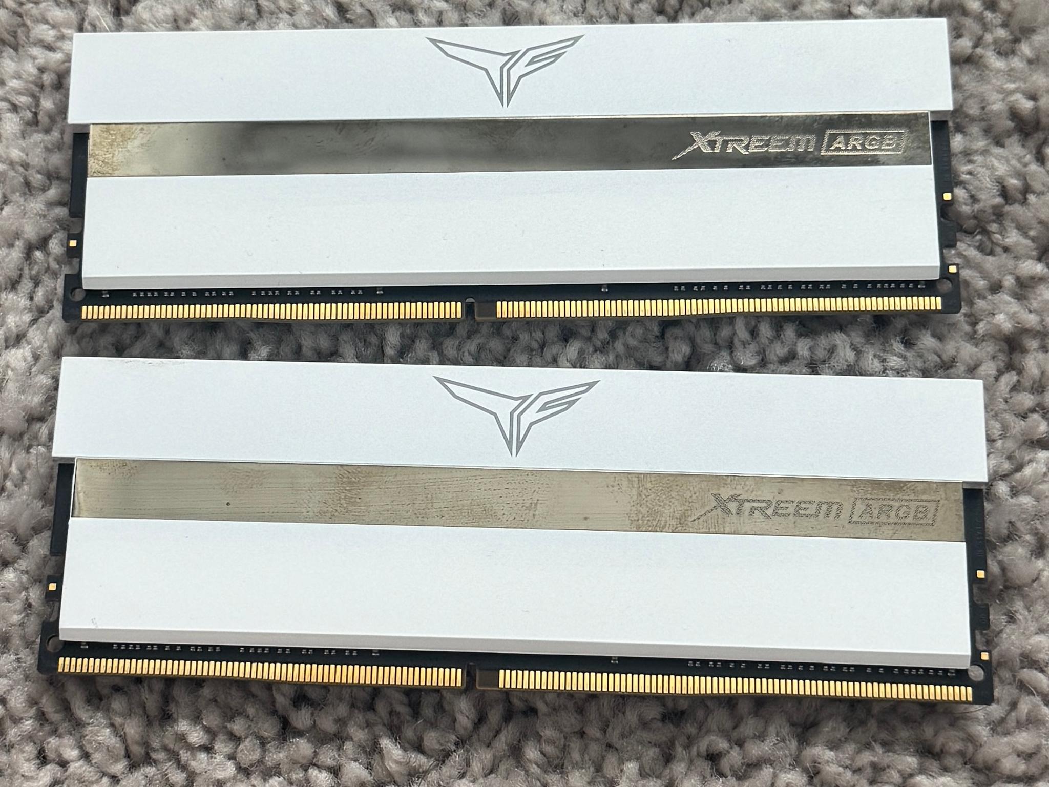 XTREEM ARGB DDR4 DESKTOP MEMORY WHITE 64GB(2x32GB) 3600MHz CL18, Used (No Box)