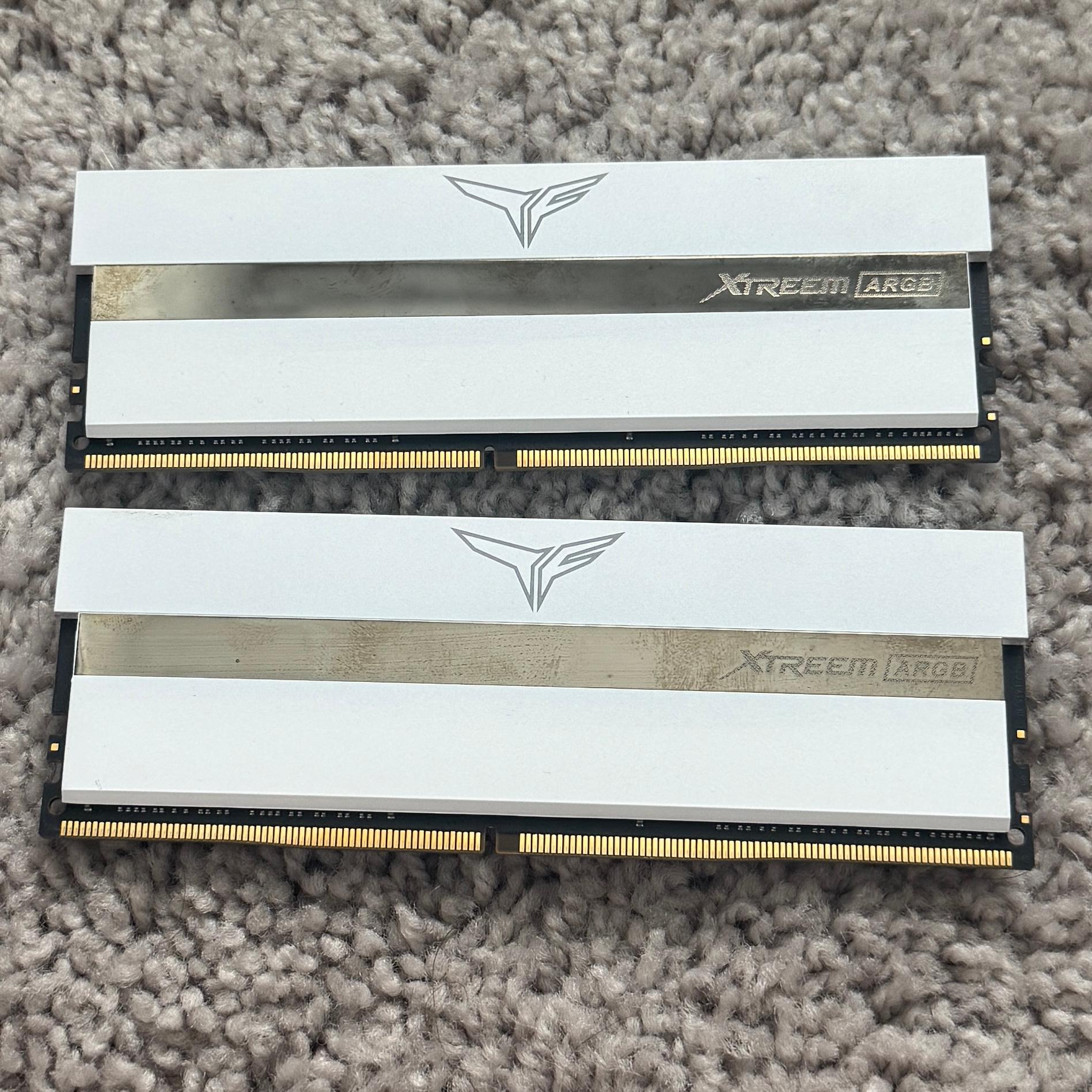 XTREEM ARGB DDR4 DESKTOP MEMORY WHITE 64GB(2x32GB) 3600MHz CL18, Used (No Box)