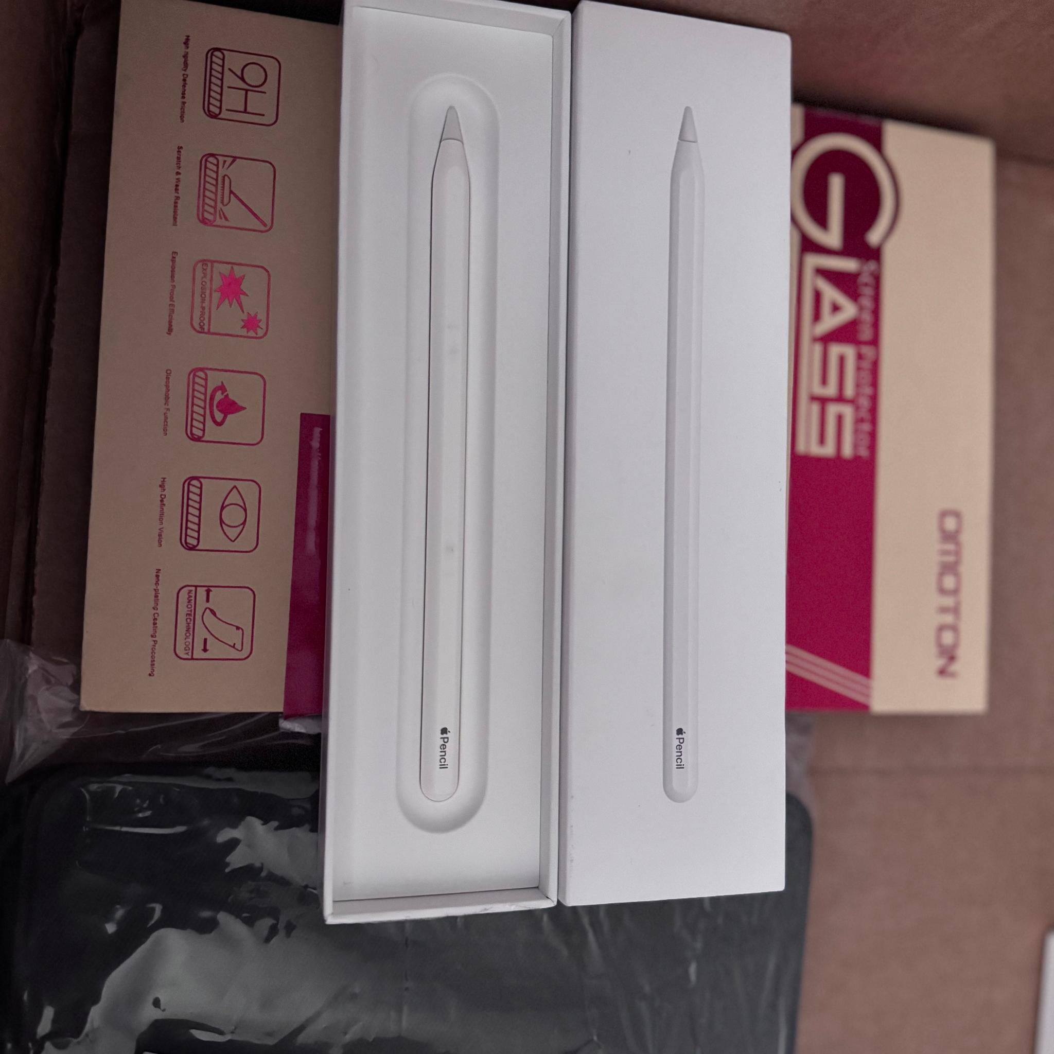 Apple Bundle – IPad Mini 6 64GB1 Wi‑Fi + Apple Pencil 2 + AirPods Max Pink/Coral