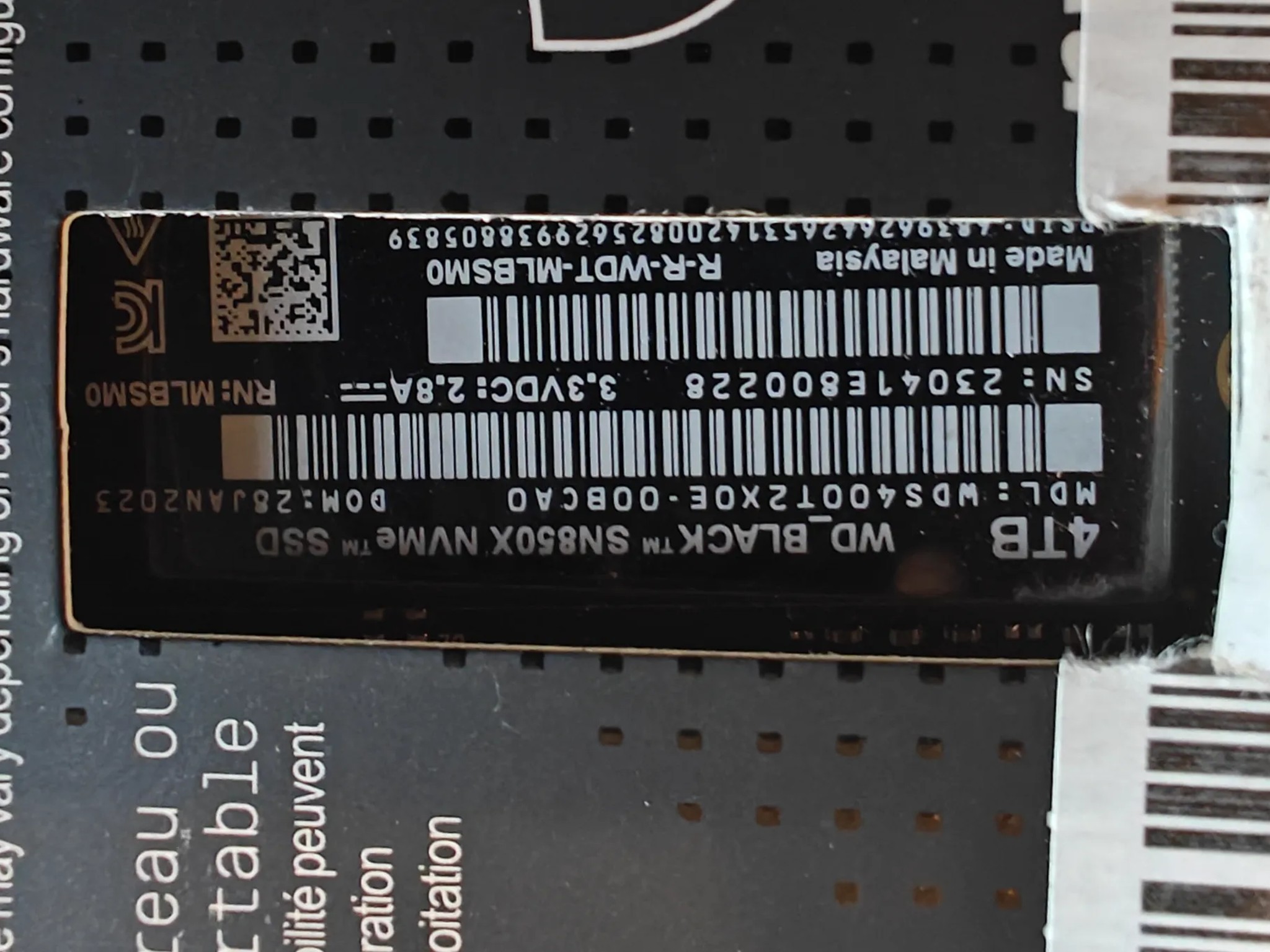 WD_BLACK 4TB SN850X NVMe Internal Gaming SSD Solid State Drive - Gen4 PCIe, M.2 2280, Up to 7,300 MB