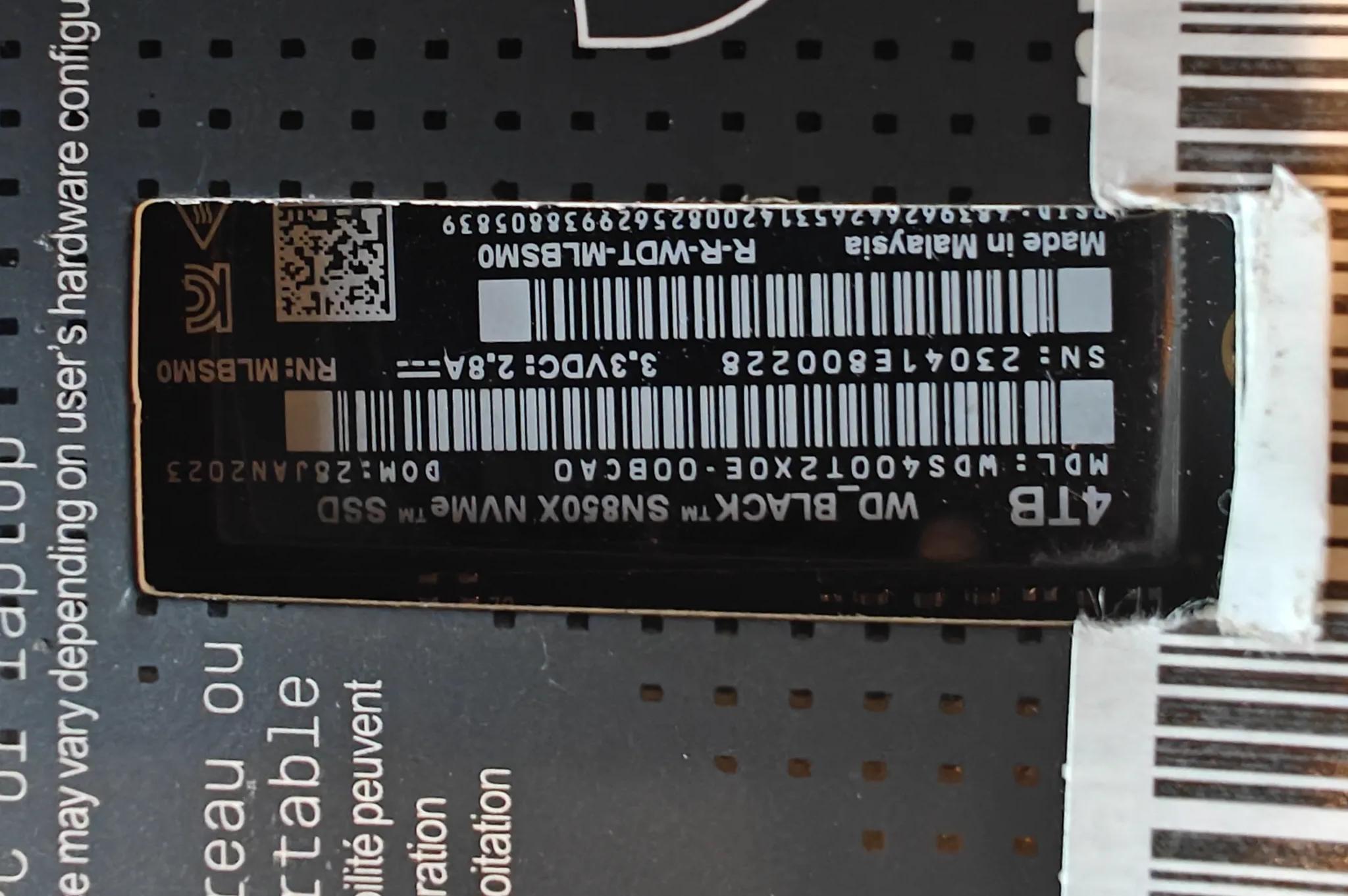 WD_BLACK 4TB SN850X NVMe Internal Gaming SSD Solid State Drive - Gen4 PCIe, M.2 2280, Up to 7,300 MB