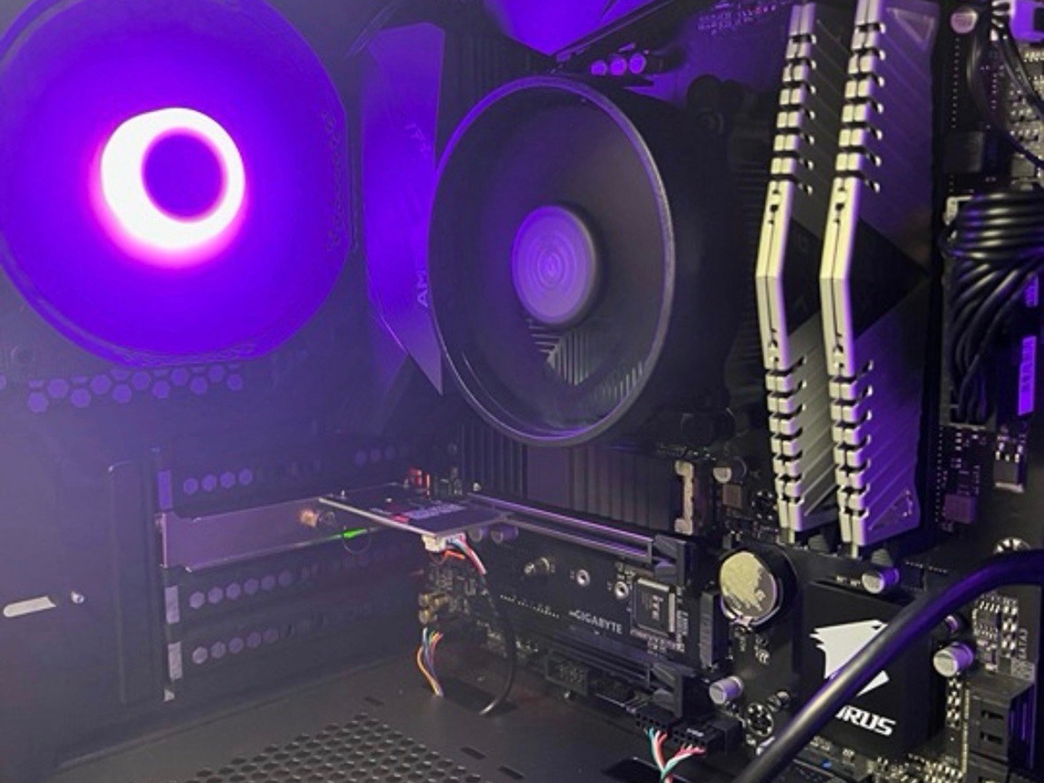 Custom Gaming PC Set: Ryzen 5 / 256GB+1TB+1TB / 16GB RAM