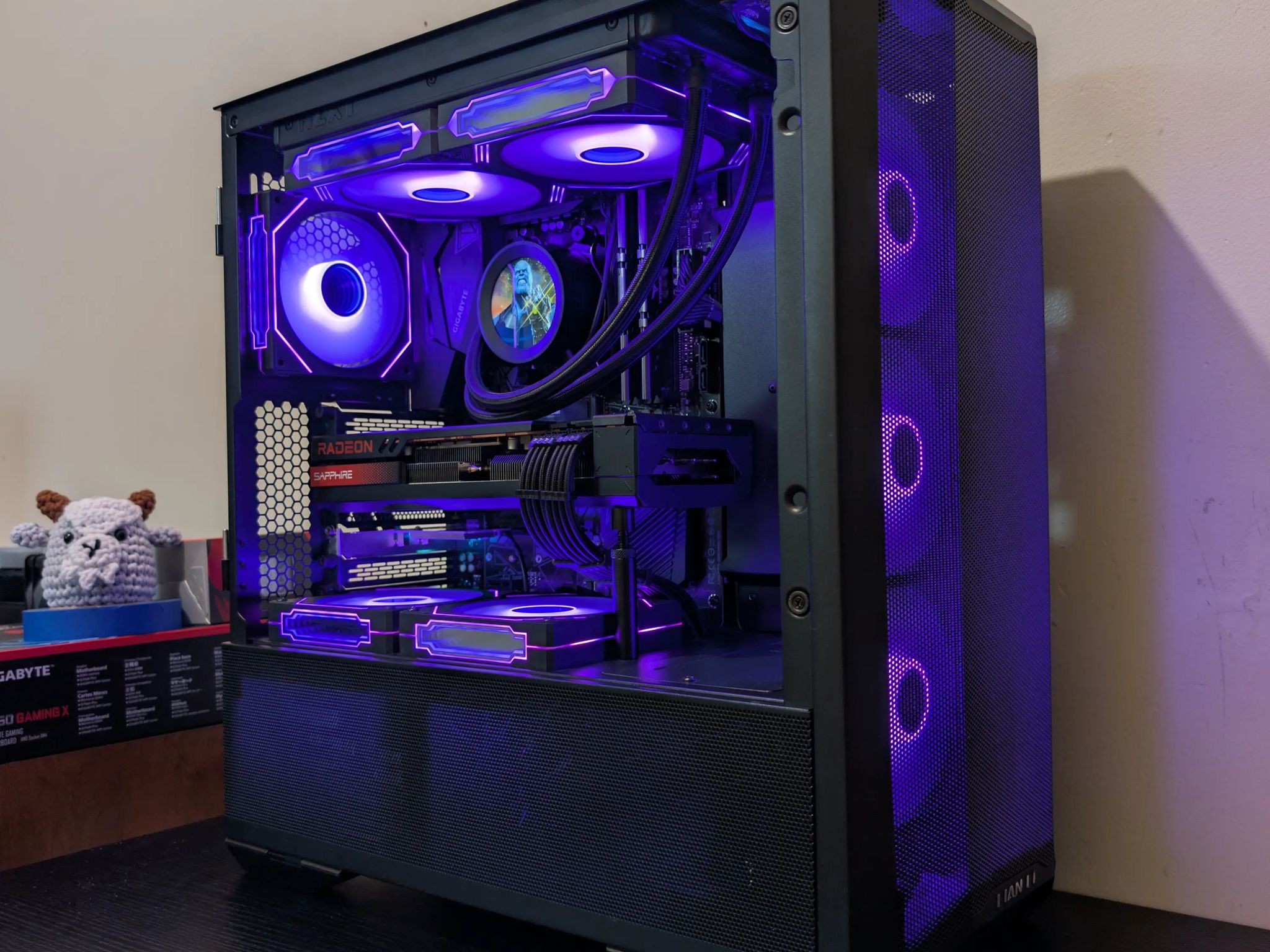🔥Black RGB Gaming PC | RX 7800XT | Ryzen 7 5700X | 1TB SSD | 32GB RAM | WiFi 6 & Bluetooth🔥