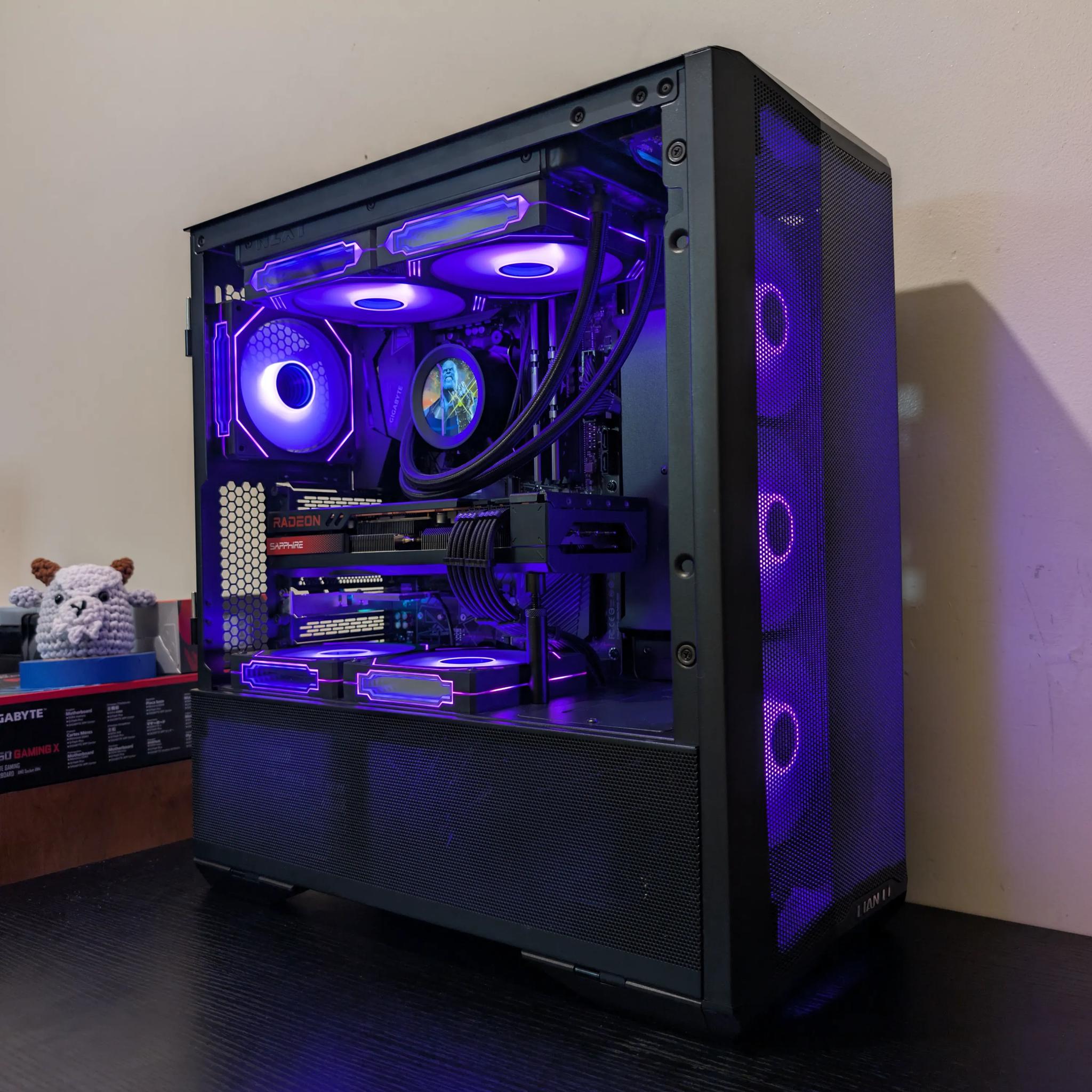 🔥Black RGB Gaming PC | RX 7800XT | Ryzen 7 5700X | 1TB SSD | 32GB RAM | WiFi 6 & Bluetooth🔥