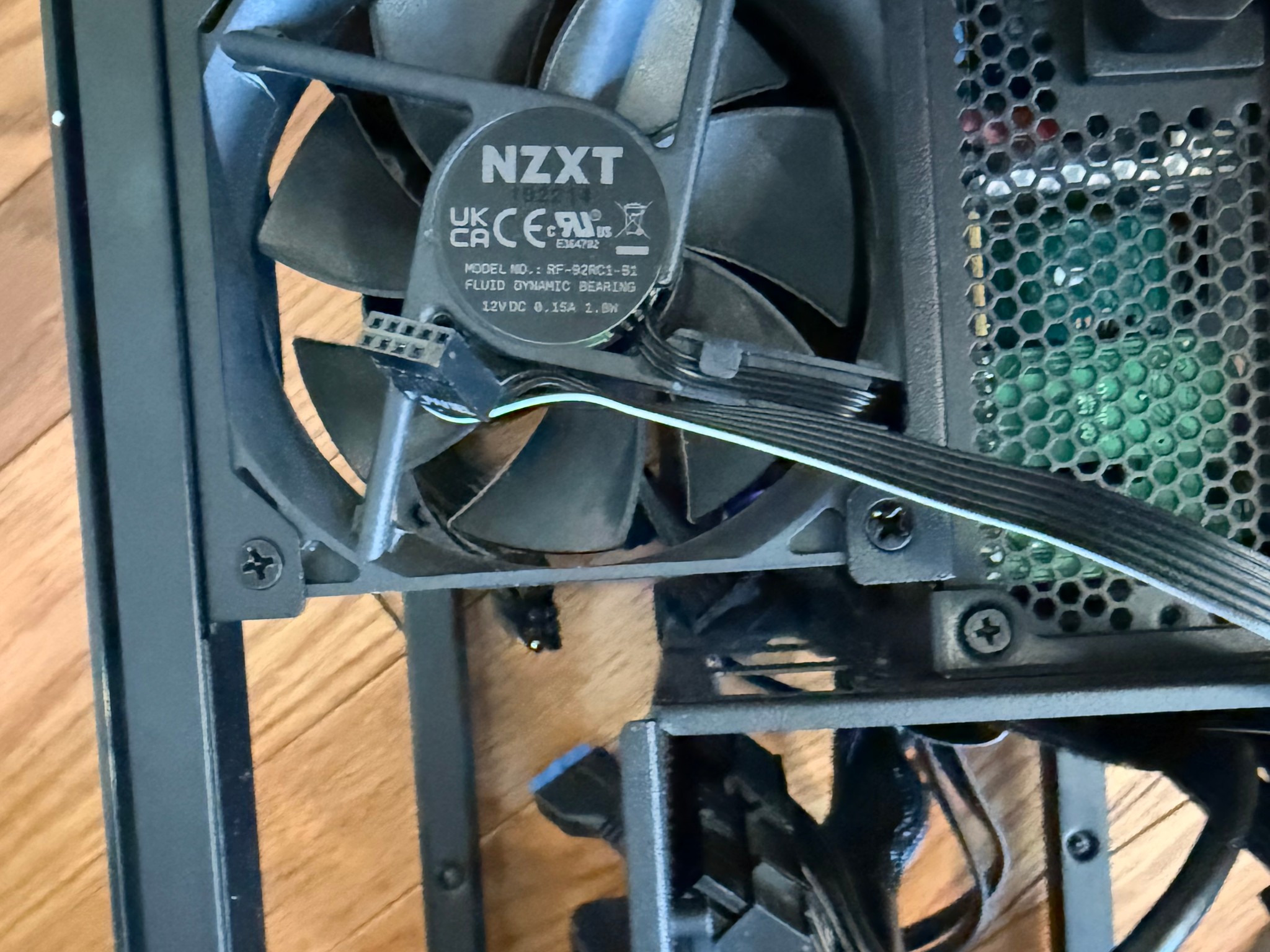 NZXT H1 V1 - Mini-ITX SFF Case (White/Black) with 650W PSU & 140mm AIO