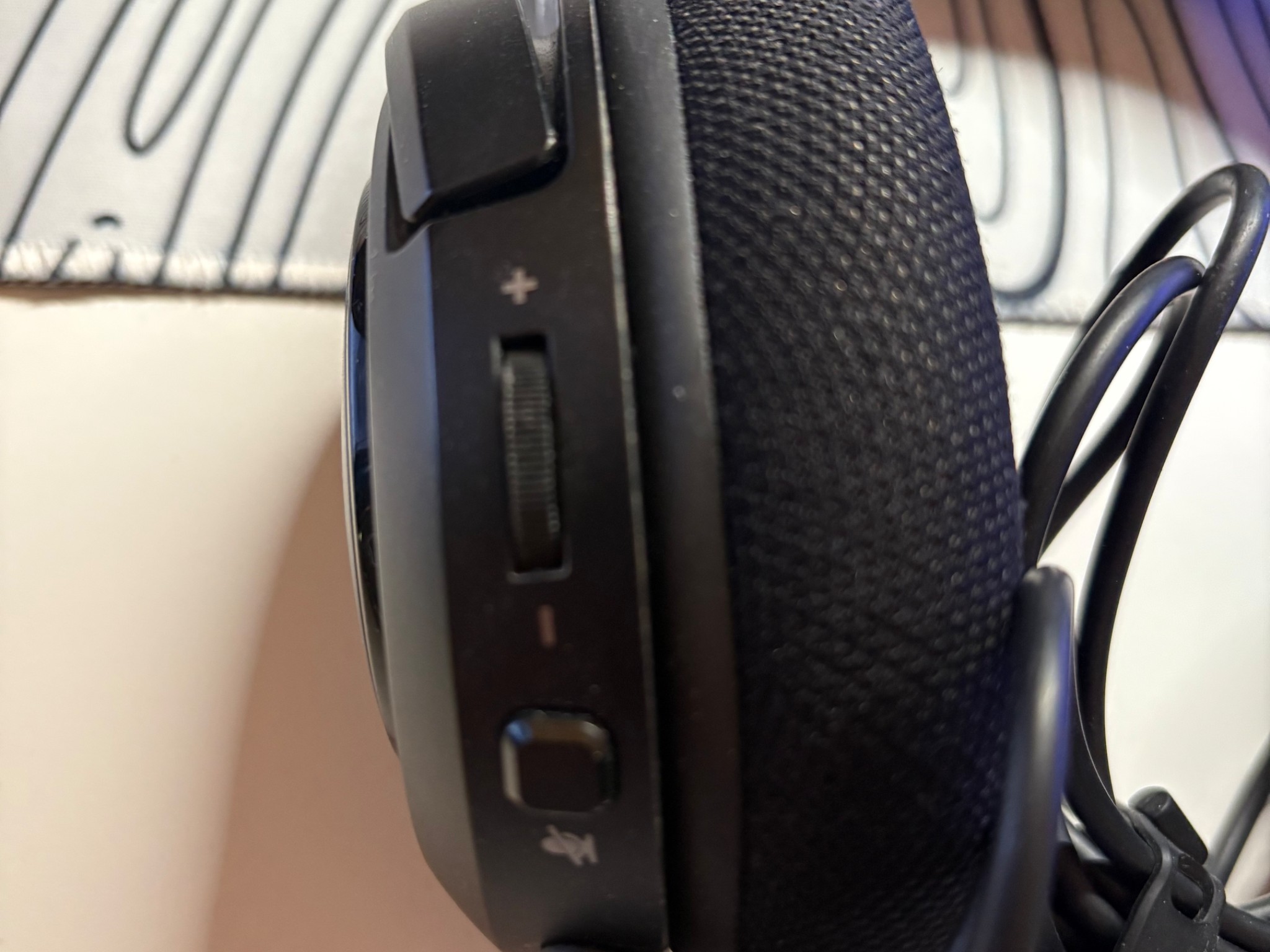 Corsair HS45 7.1 Surround Sound Wired Gaming Headset - Carbon