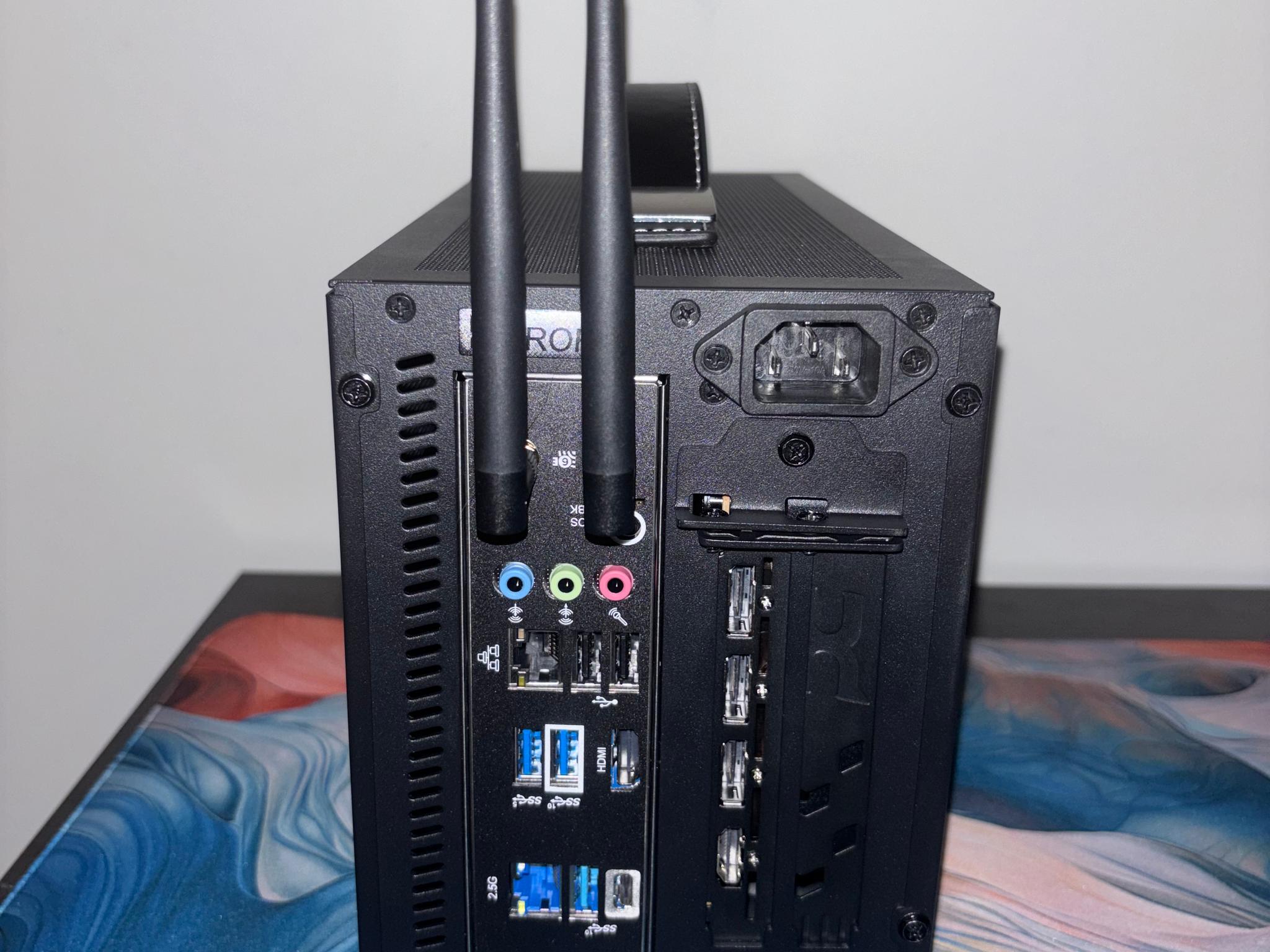 8L S300 Mini Itx build - 7600x3d, 9070GRE, 32gb DDR5, 2TB SSD