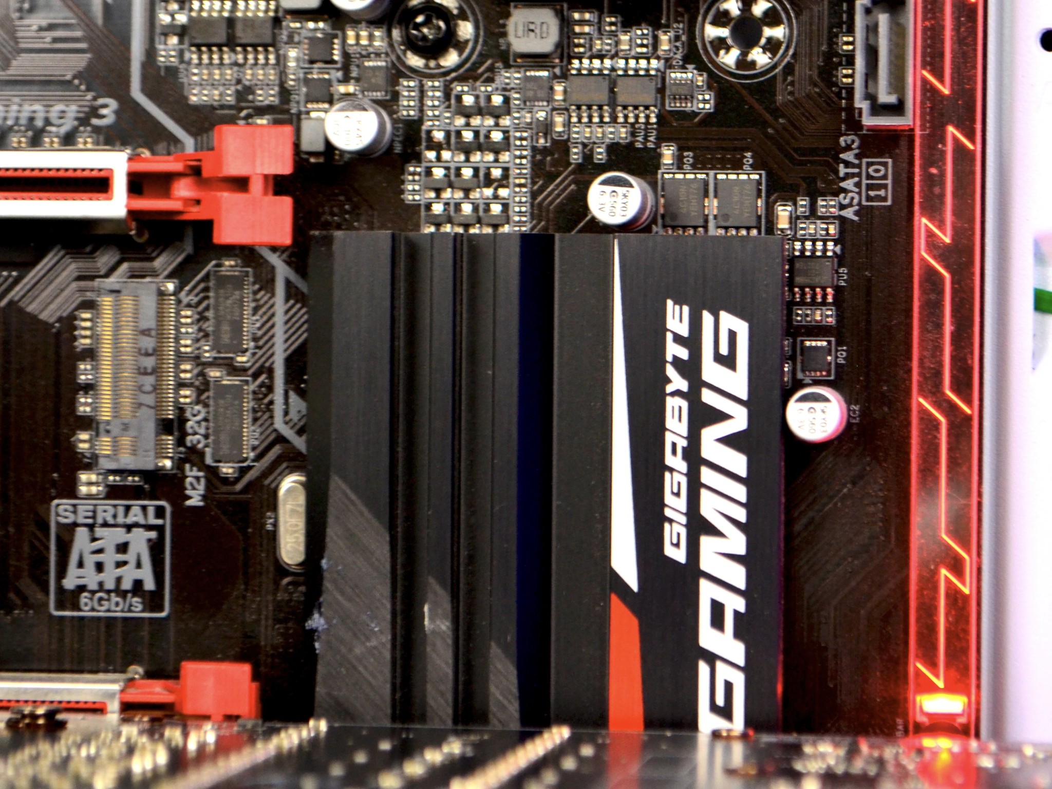 CLEARANCE DEAL 𝗰𝗿𝘆𝘀𝘁𝗮𝗹 | Ryzen 5 2600, GTX 1070ti, 24GB RAM, 500GB SSD | 1080p Gaming/ESports PC