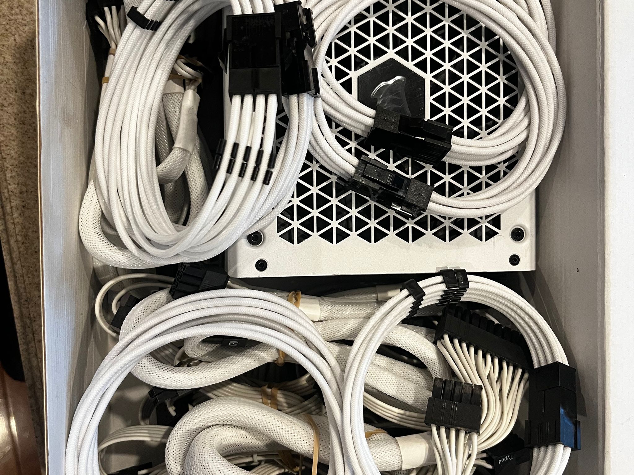 Corsair 850ww power supply white