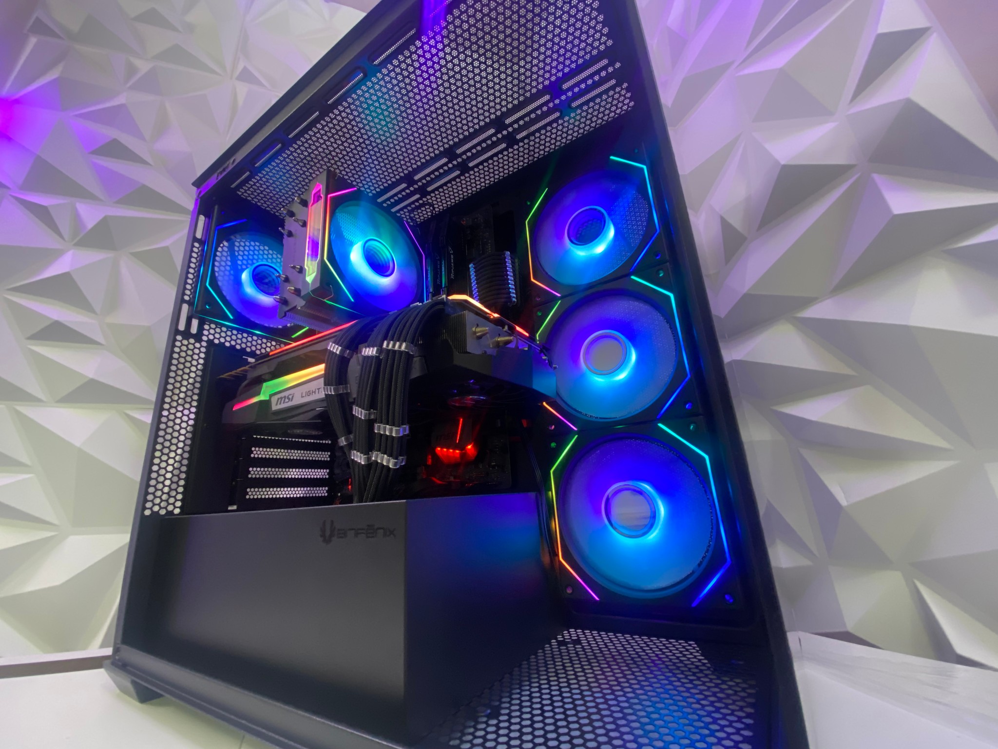 New Year New PC | intel i7 8700K| GTX 1080 Ti 11GB| 16GB DDR4| 500GB Storage | Win11| Free Shipping!