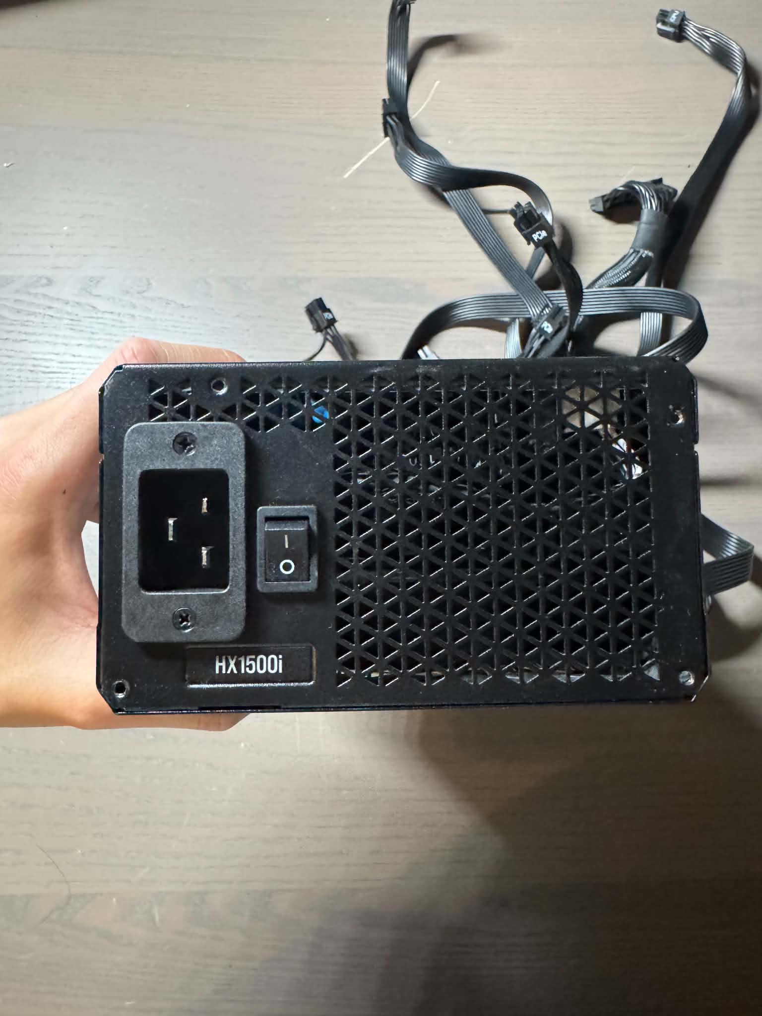 Corsair HX1500i 1500W 80+ Platinum ATX Power Supply PSU Fully Modular, Ultra-Low Noise