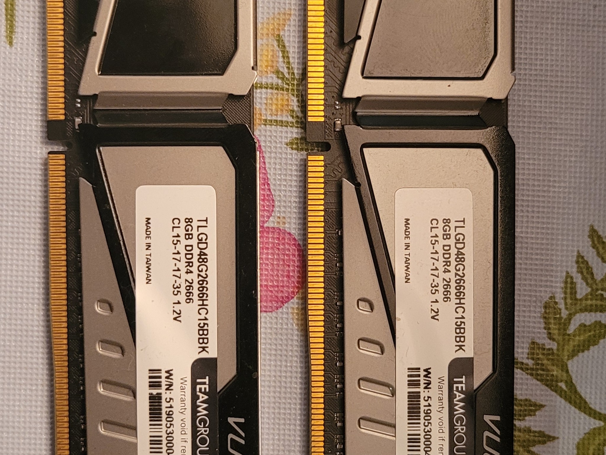 intel i5 6600k + TForce ddr4 kit (includes cooler)