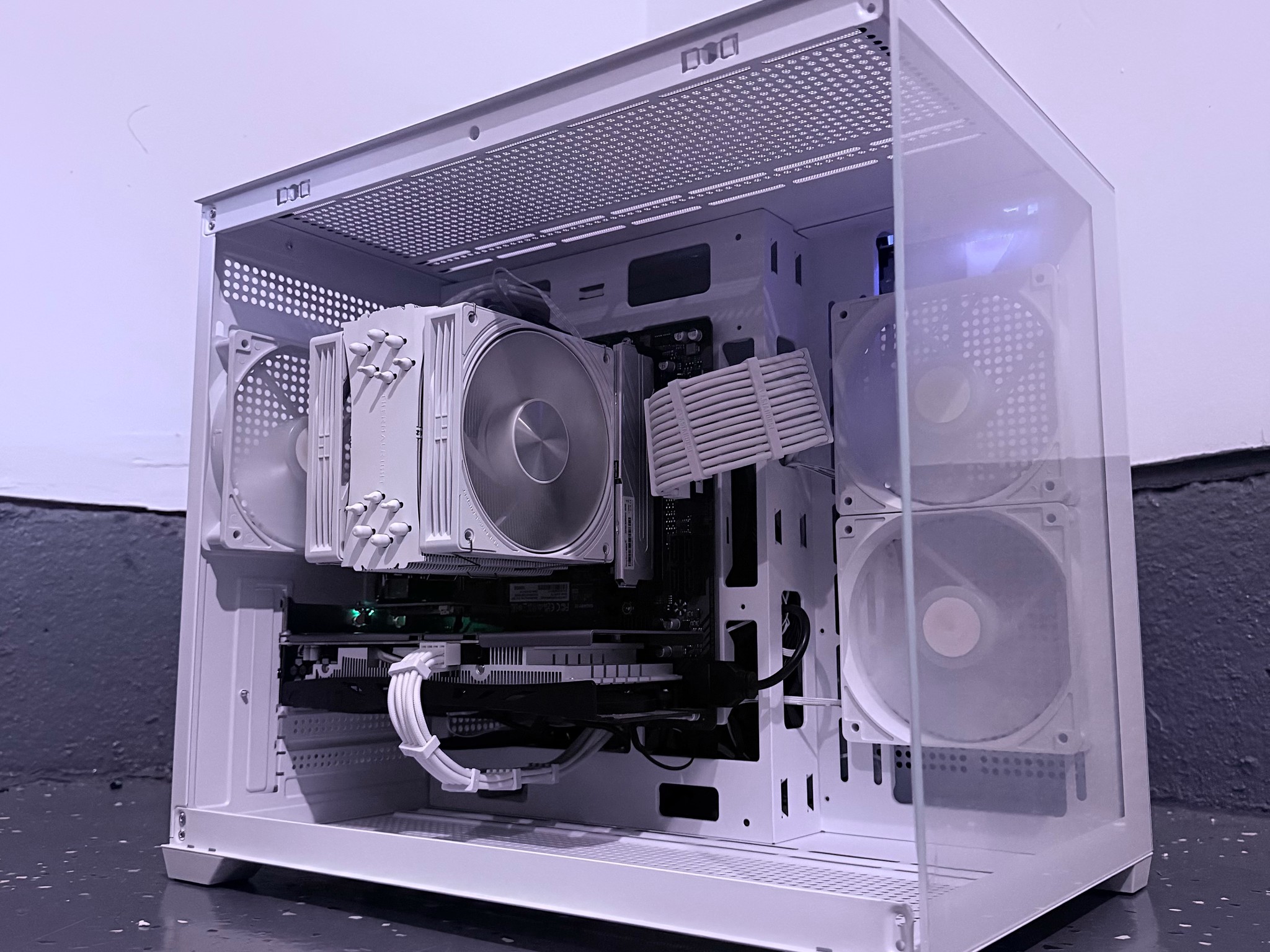 ❄️"Glacial Veil"⚪️ | 1440p Gaming | Ryzen 7 7700 | RTX 4060 | 16GB DDR5 | 1TB SSD | Free Shipping
