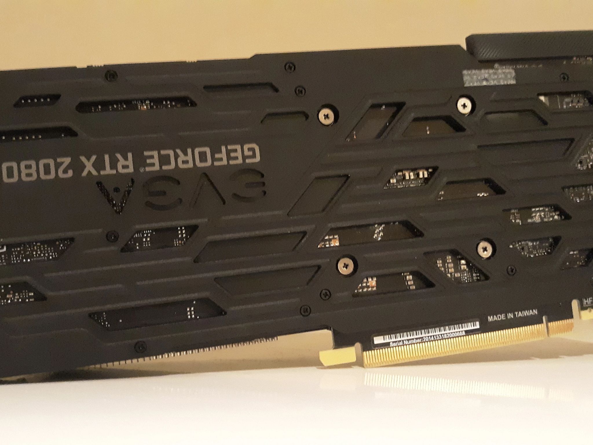 FREE SHIPPING || EVGA GeForce RTX 2080 SUPER 8 GB XC