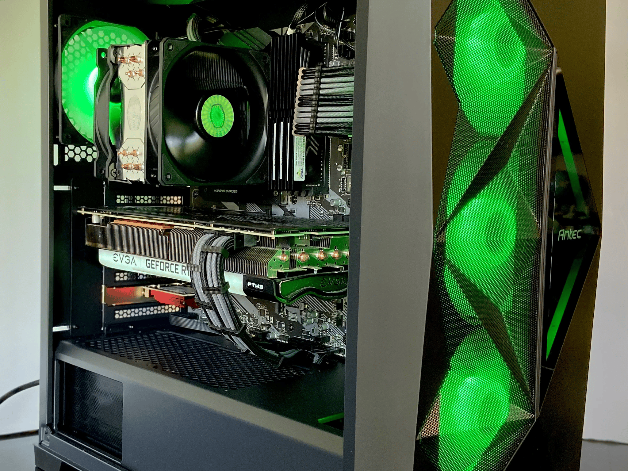 Powerful Gaming/Streaming PC! Core i5-10600K || RTX 3070 || 32GB RAM || 1TB NVMe SSD