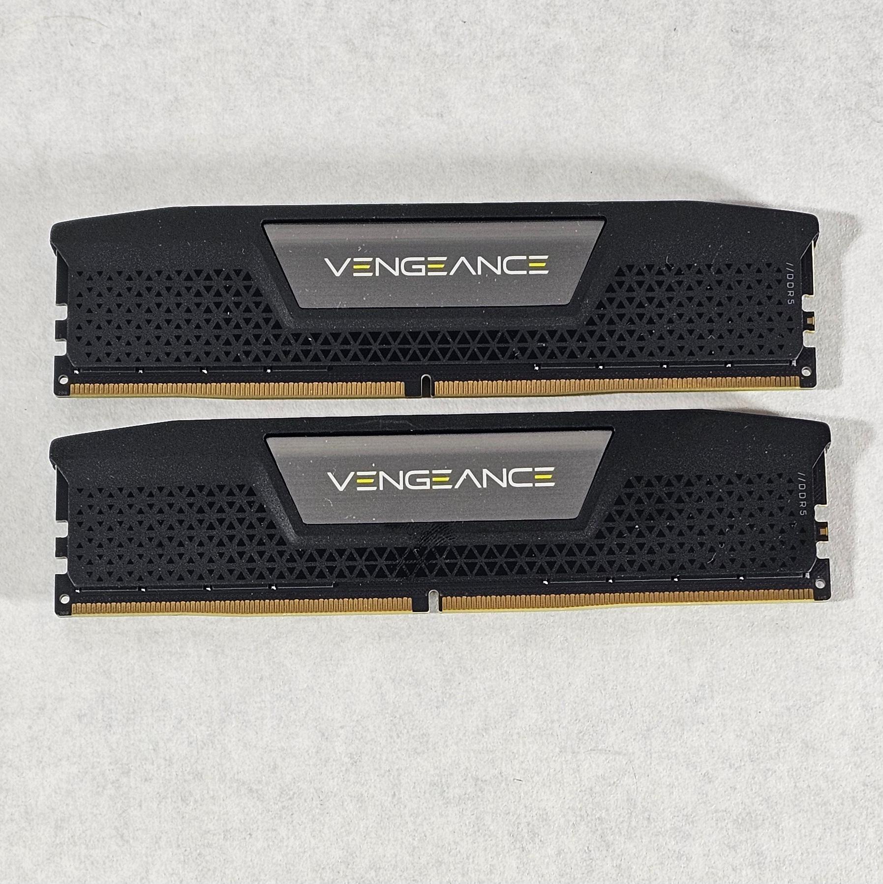 64GB DDR5 (2x32GB) 6400MT/s Corsair Vengeance