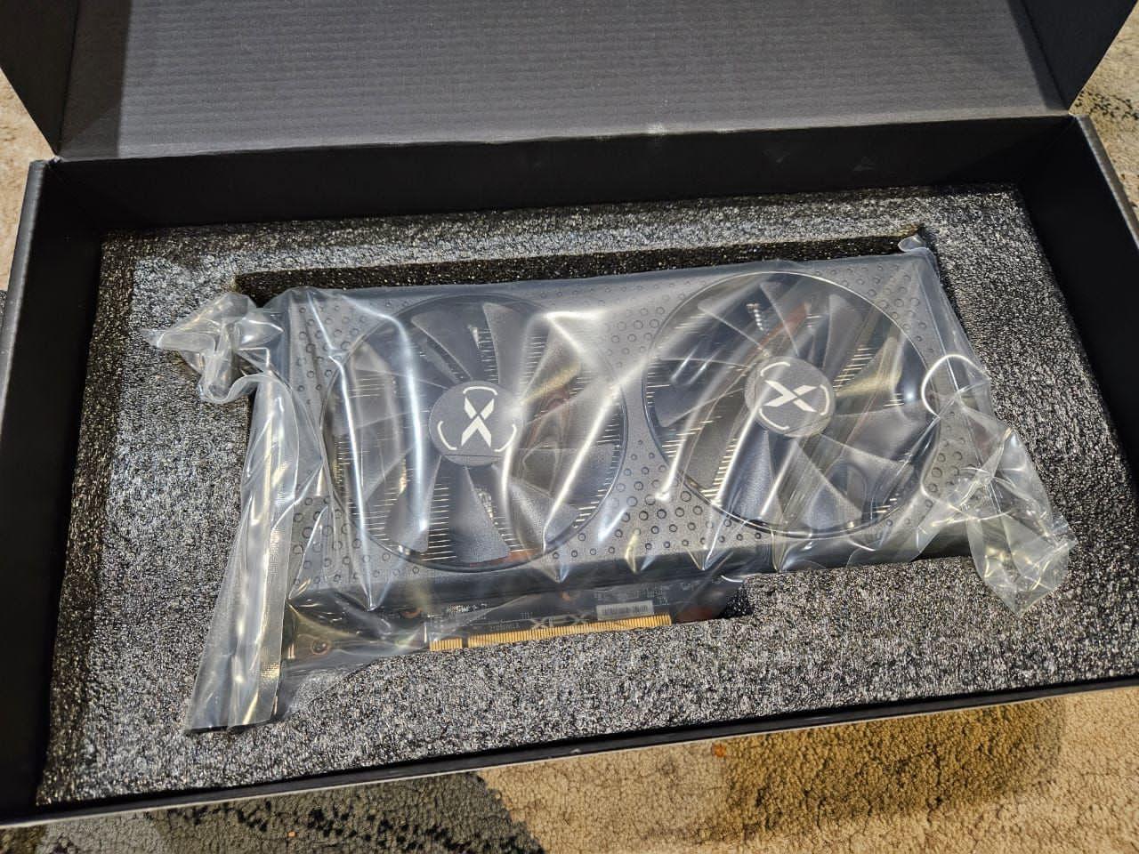 XFX SWFT RX 6600 xt