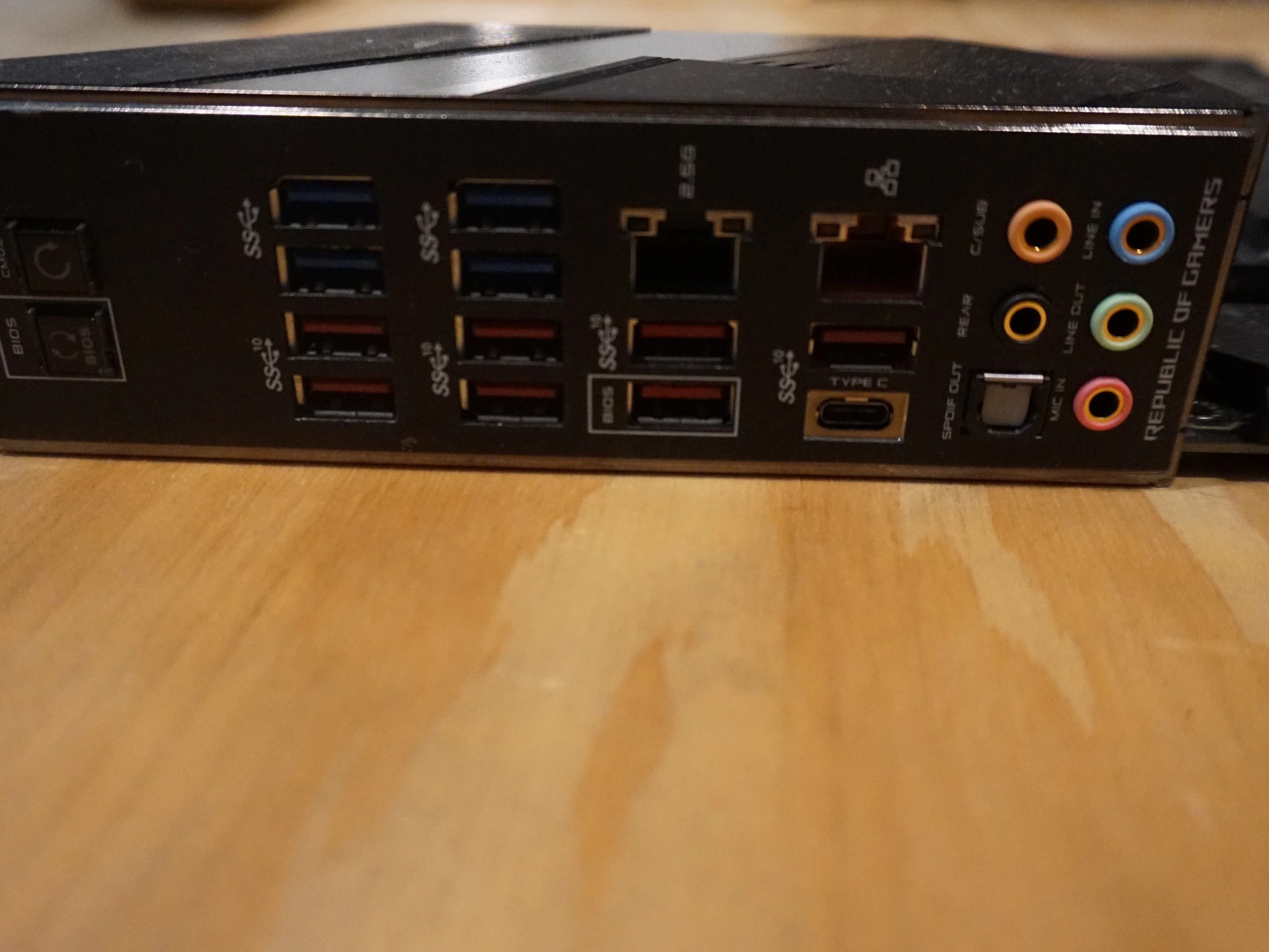 Asus ROG X570 Crosshair VIII Hero