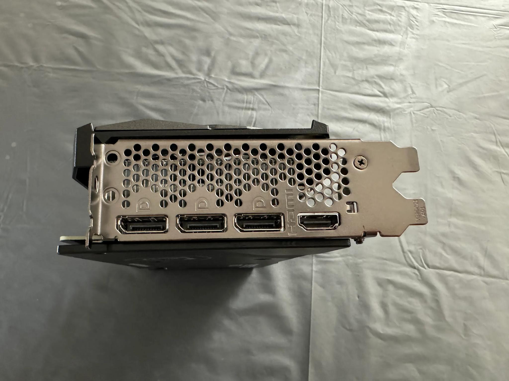 MSI Gaming GeForce RTX 3070 8GB GDRR6 256-Bit HDMI/DP TORX Fan 3.0 Ampere Architecture OC