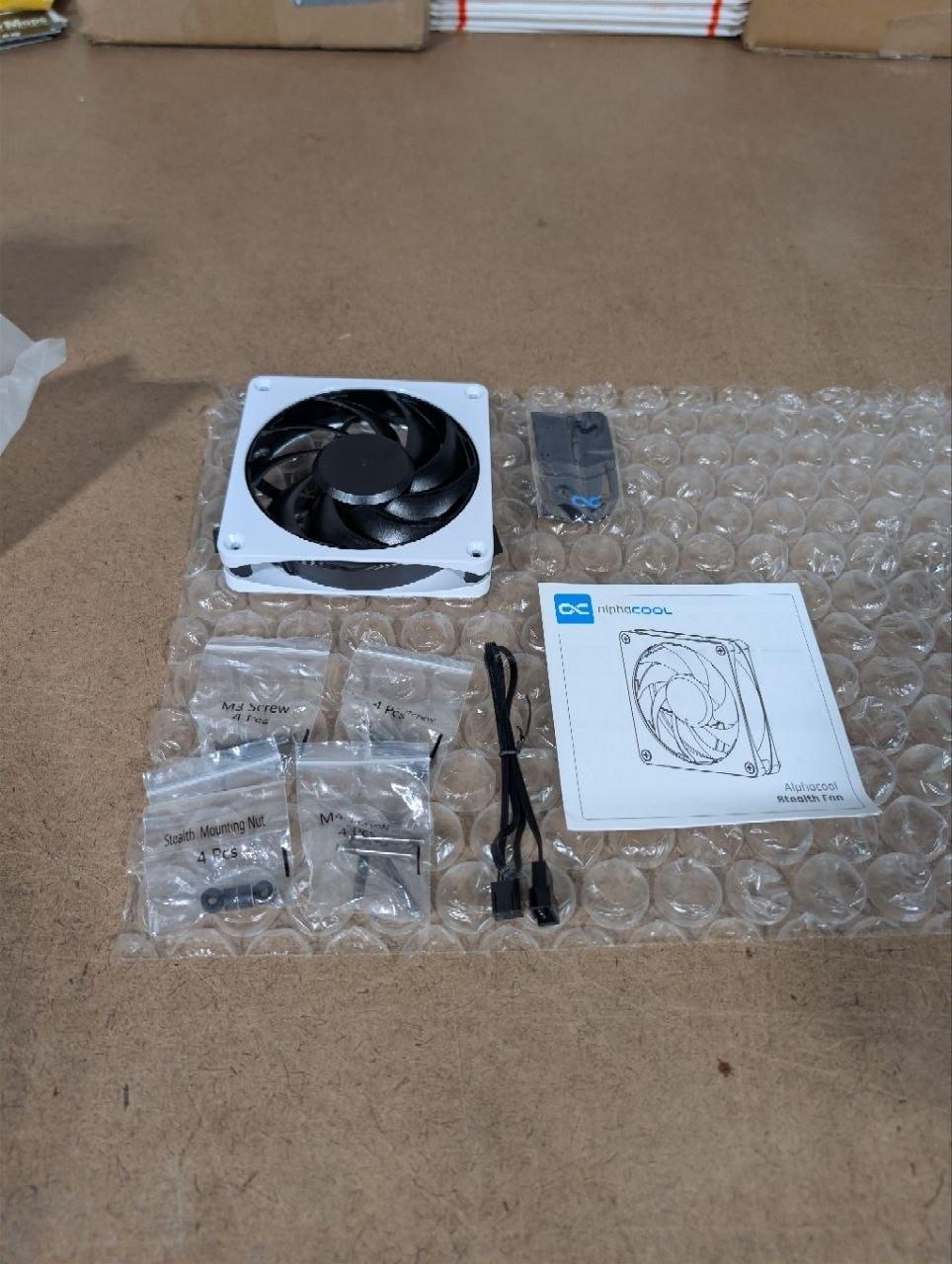 Alphacool Apex Stealth Metal Fan 2000rpm White - 120x120x25mm (13820)