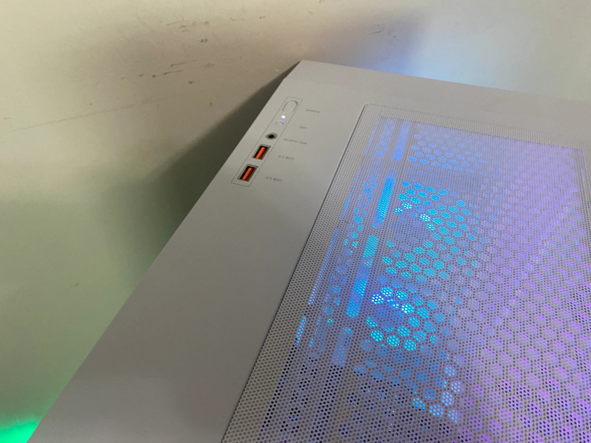 ❄️⚡Aquila V1 ❄️⚡| Custom Gaming PC | Windows 11, GTX 970, 12 Core CPU, 16gb RAM, 1.25TB Storage!