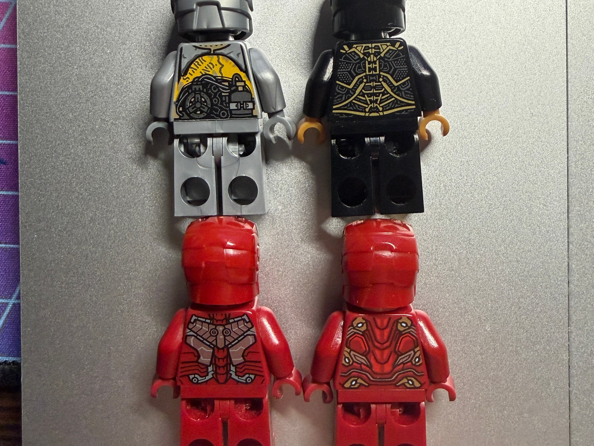 LEGO Iron Man Hall of Armor 76125 Minifigures (Mark 1, 5, 41, 85) (Extra Set 1)