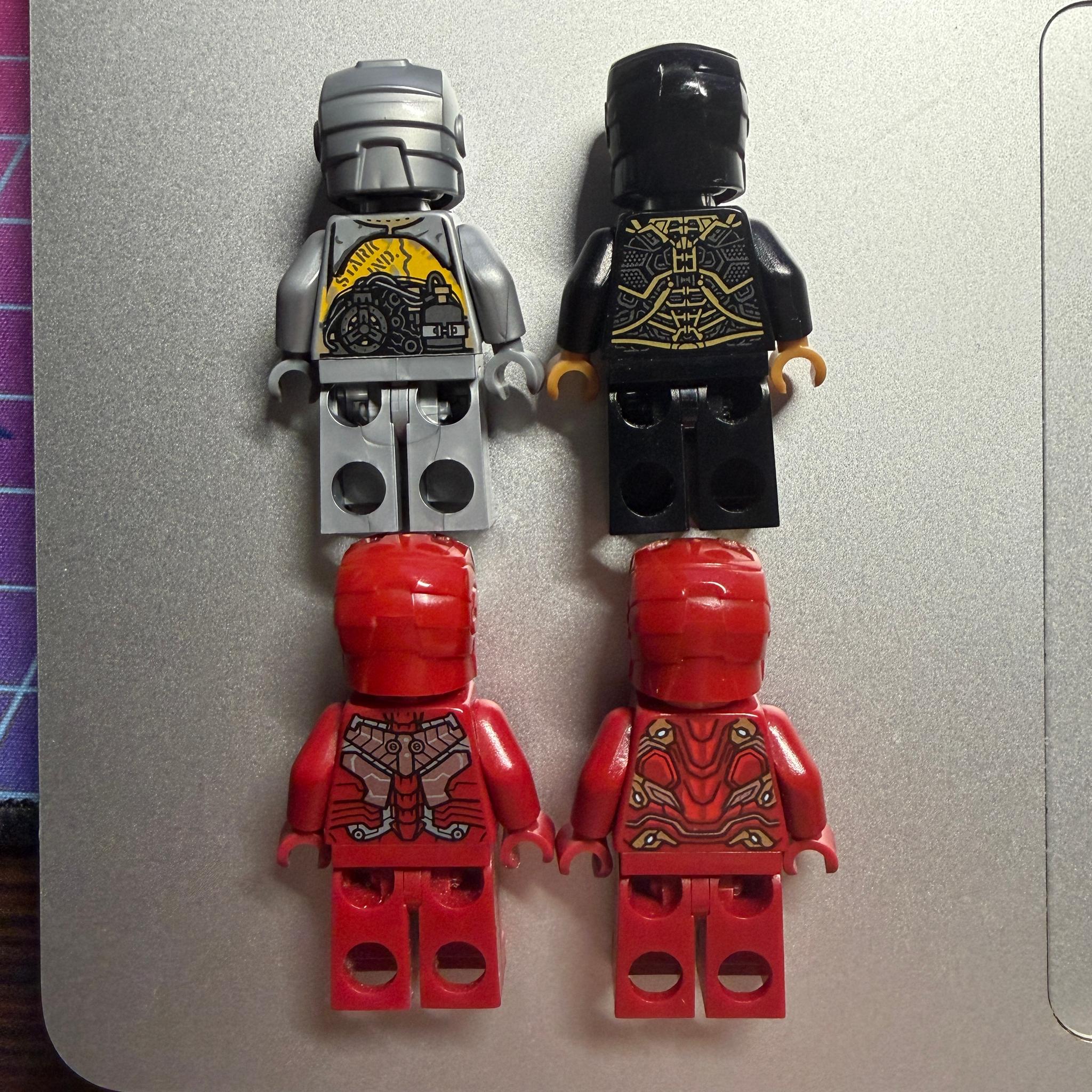 LEGO Iron Man Hall of Armor 76125 Minifigures (Mark 1, 5, 41, 50) (Extra Set 1)