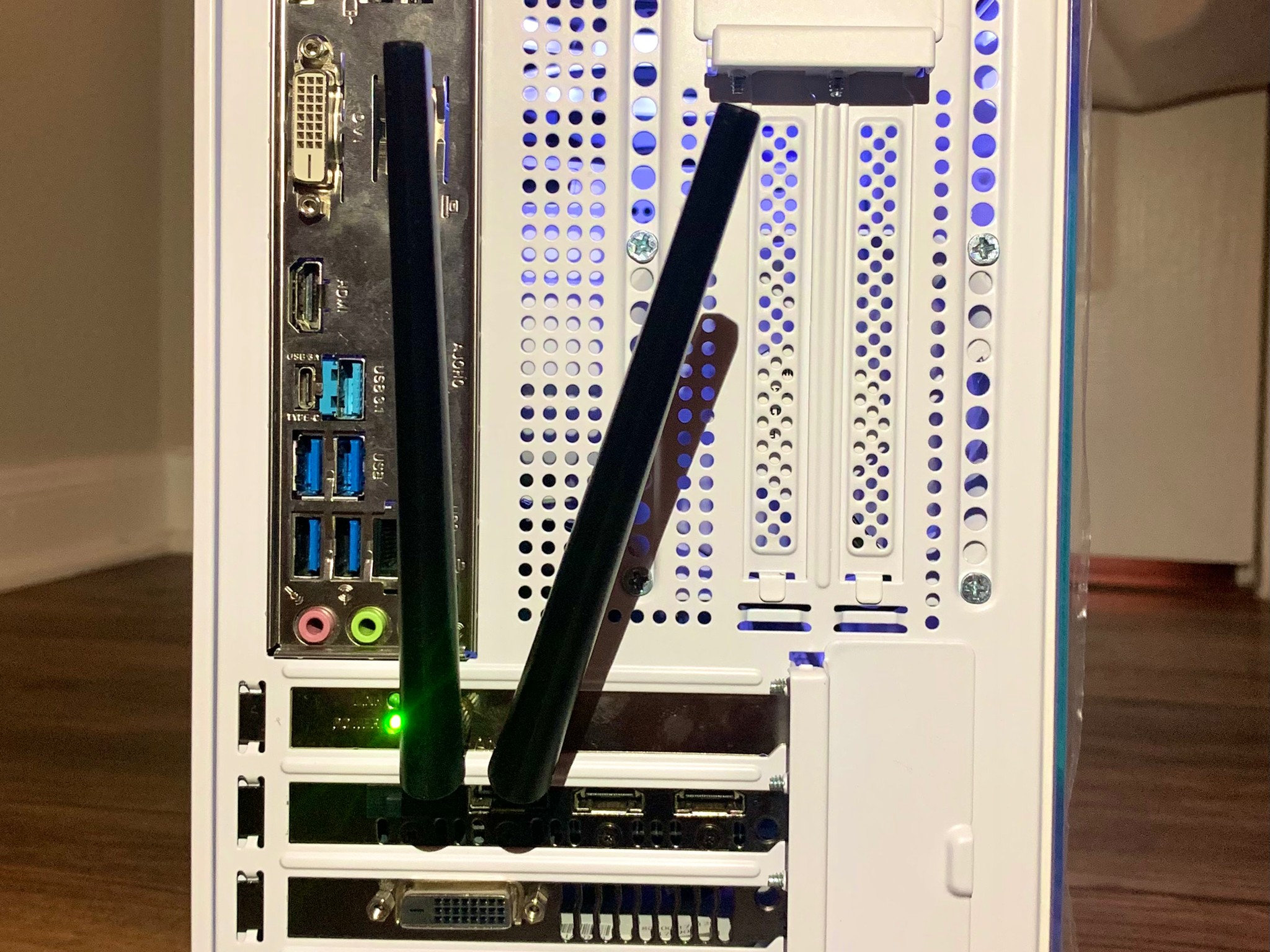 SFF PC || GTX 1060 6GB || Ryzen 2600 6C 3.4 GHz