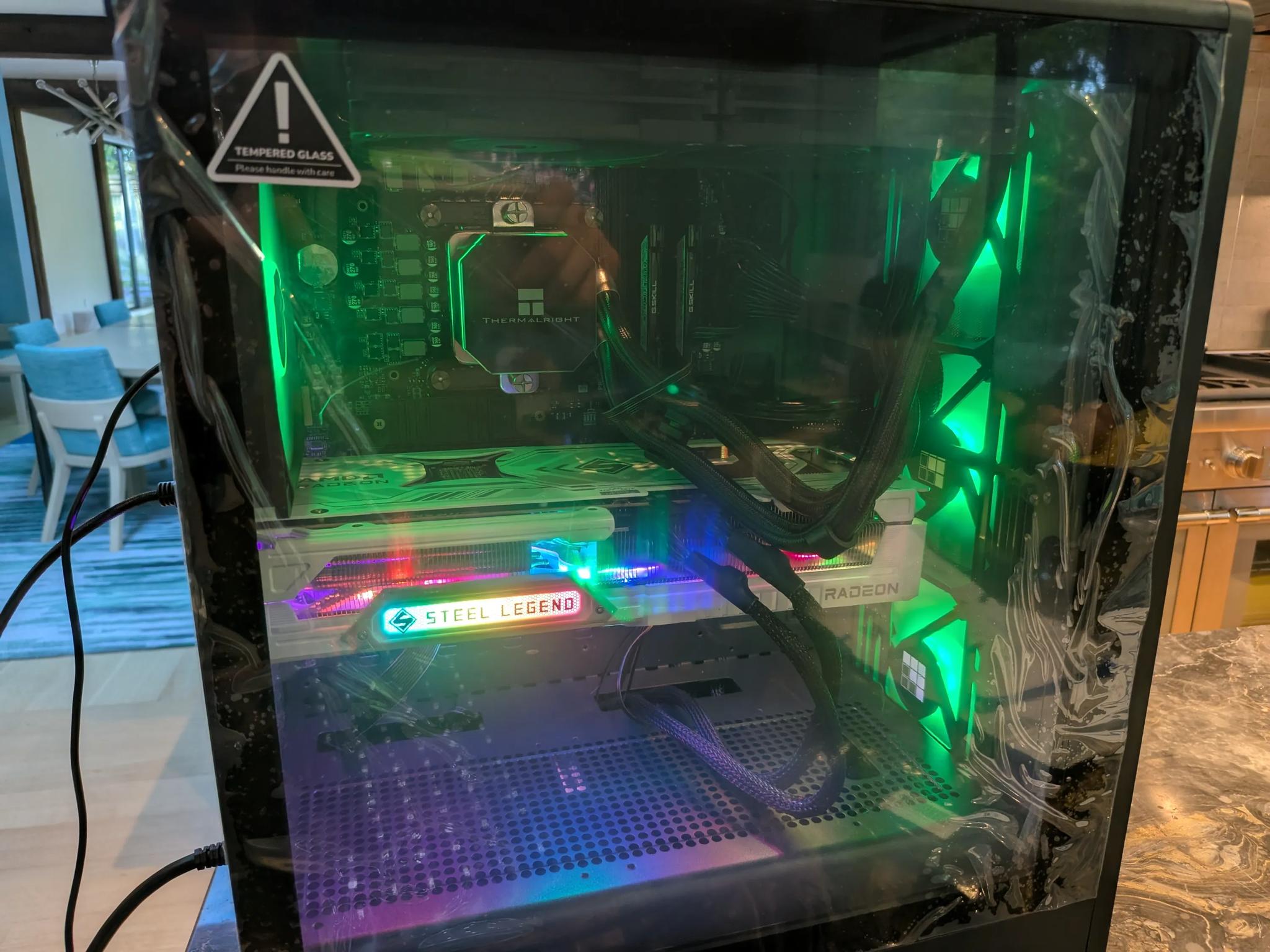 🌊 Cooled 🪵 Gaming PC - AMD Radeon RX 9070, Intel Core i7 12700KF, 32 GB RAM, 2 TB
