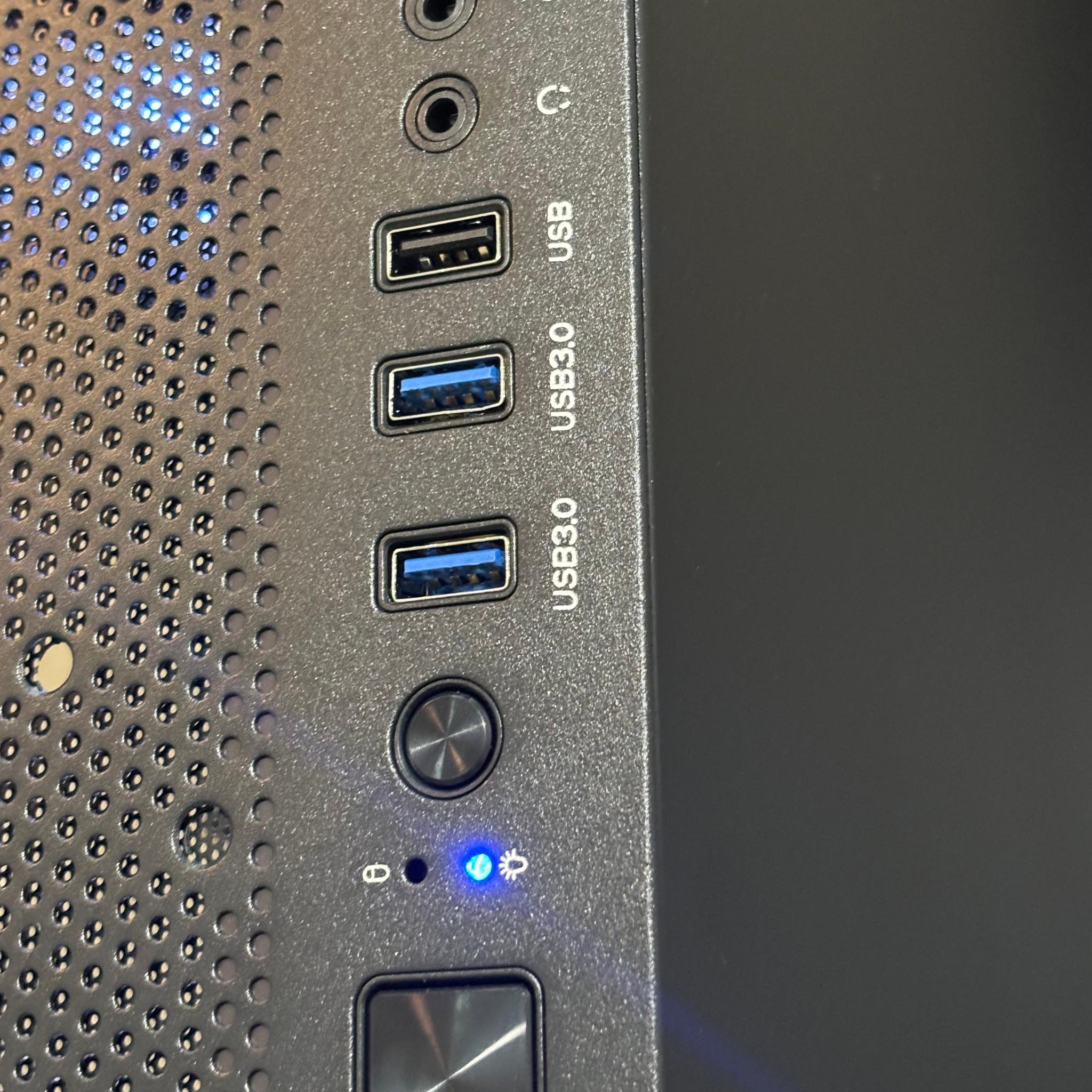 Ryzen 5 3600 | GTX 1080 | 16GB DDR4 | 500GB Storage