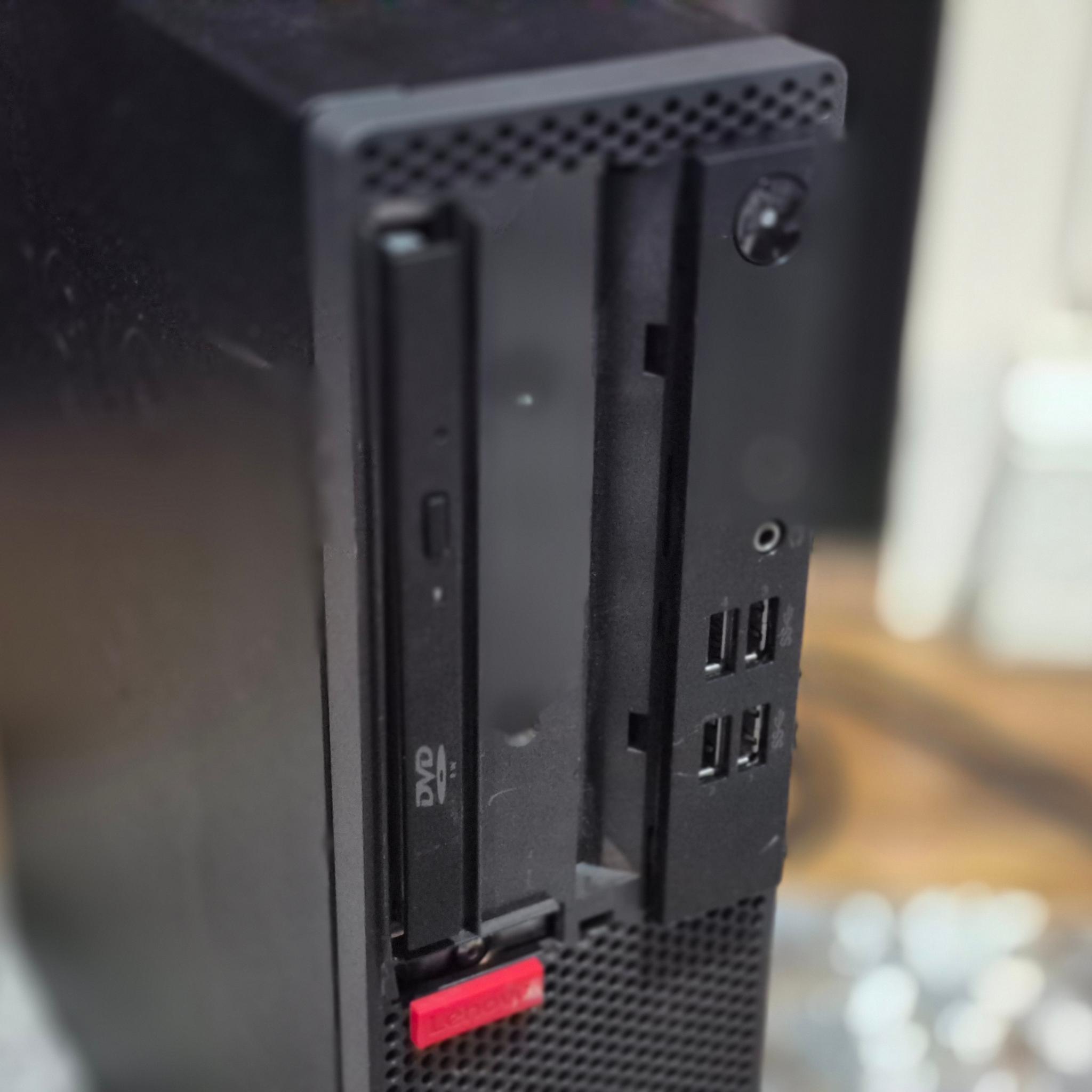 Scratch and Dent | Ryzen 5 2400G, 16GB RAM, 256GB SSD + 500GB HDD, Win11