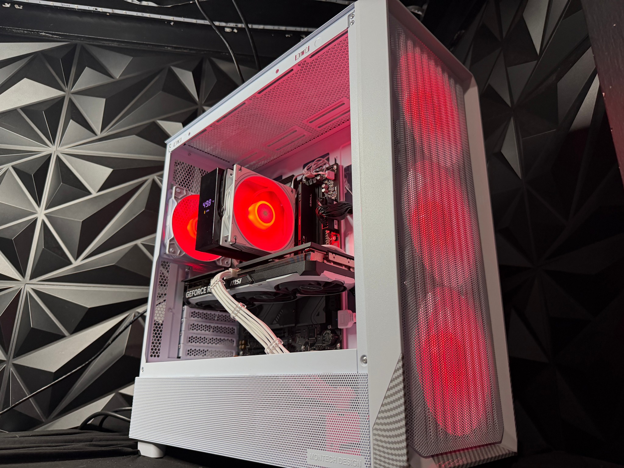 🤍⚡ WHITE FIBER ⚡🤍 Ryzen 5 8400F| RTX 4060Ti| 1.5 TB NVMe| 16 GB DDR5| 750W Gold PSU