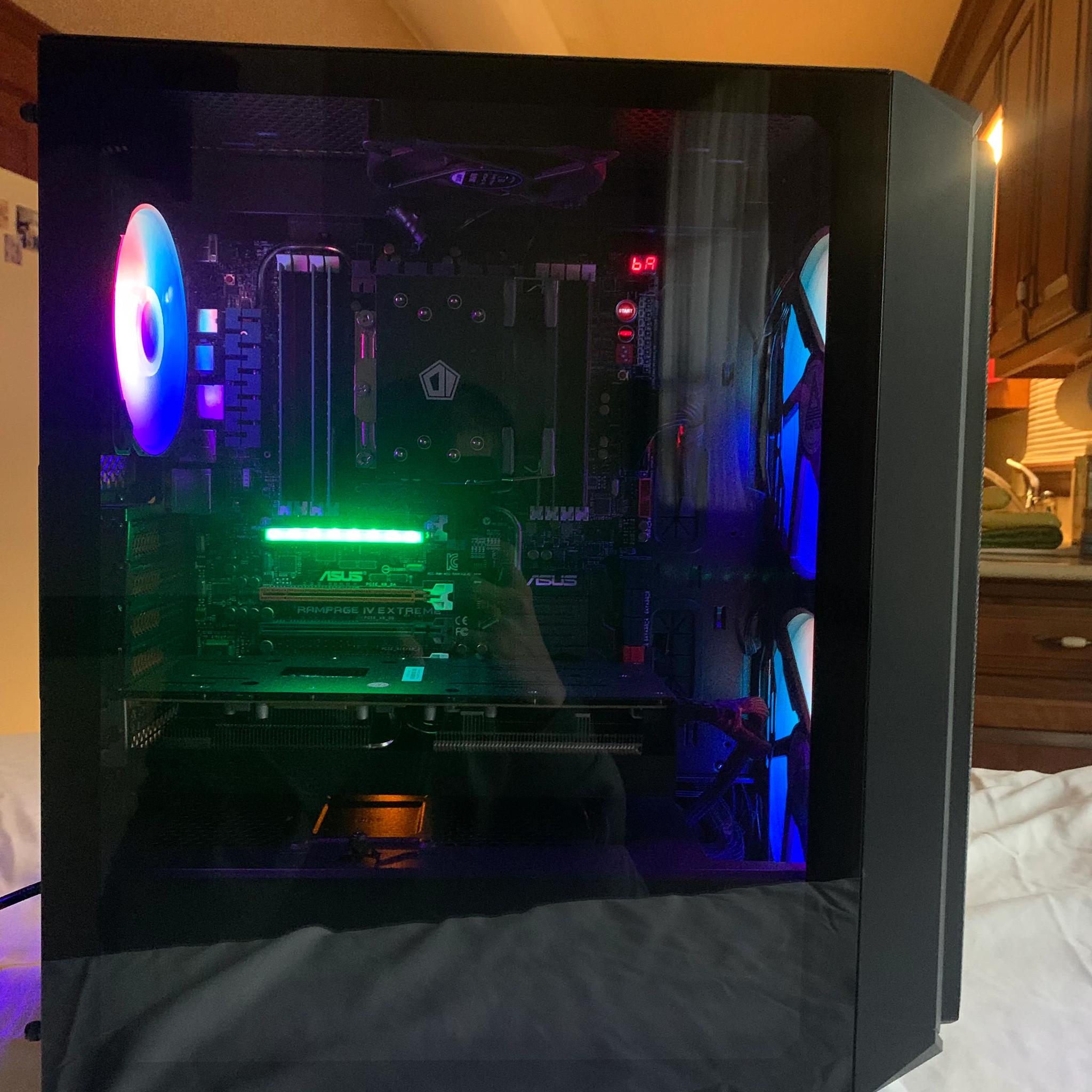 Xeon rampage IV extreme, RX 5700XT, (i7 equivalent OC)