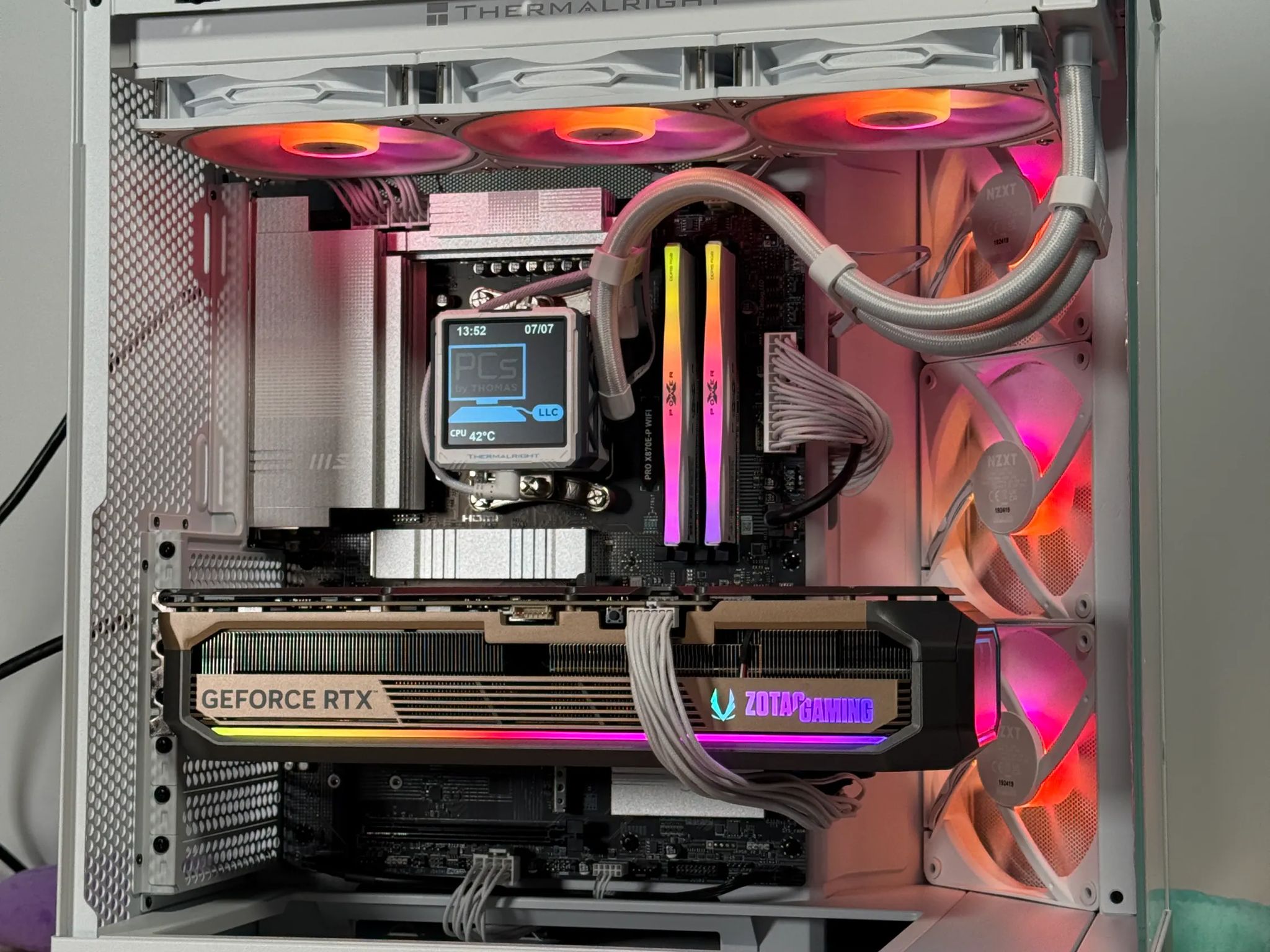 RTX 5090 Ryzen 7 9800x3d Battlestation 64gb DDR5 4TB NVME