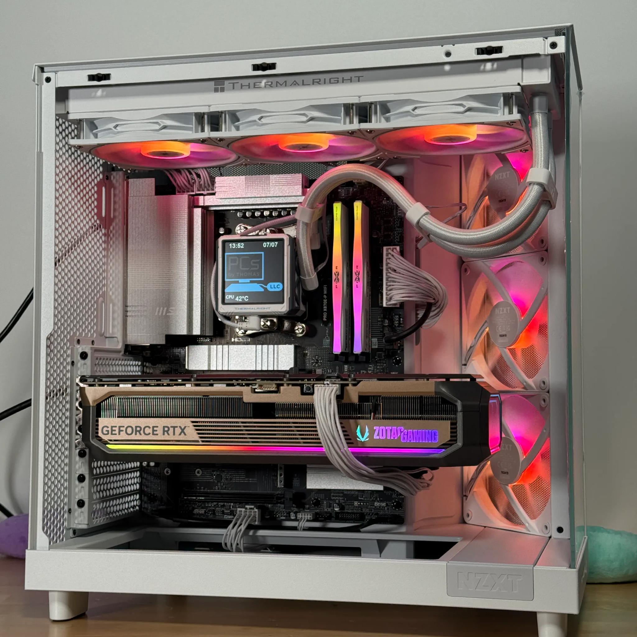 RTX 5090 Ryzen 7 9800x3d Battlestation 64gb DDR5 4TB NVME