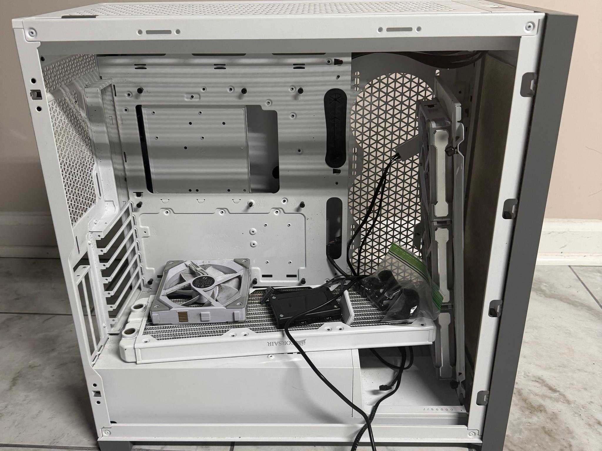 Lian Li LANCOOL 205 Mesh White No Tempered Glass