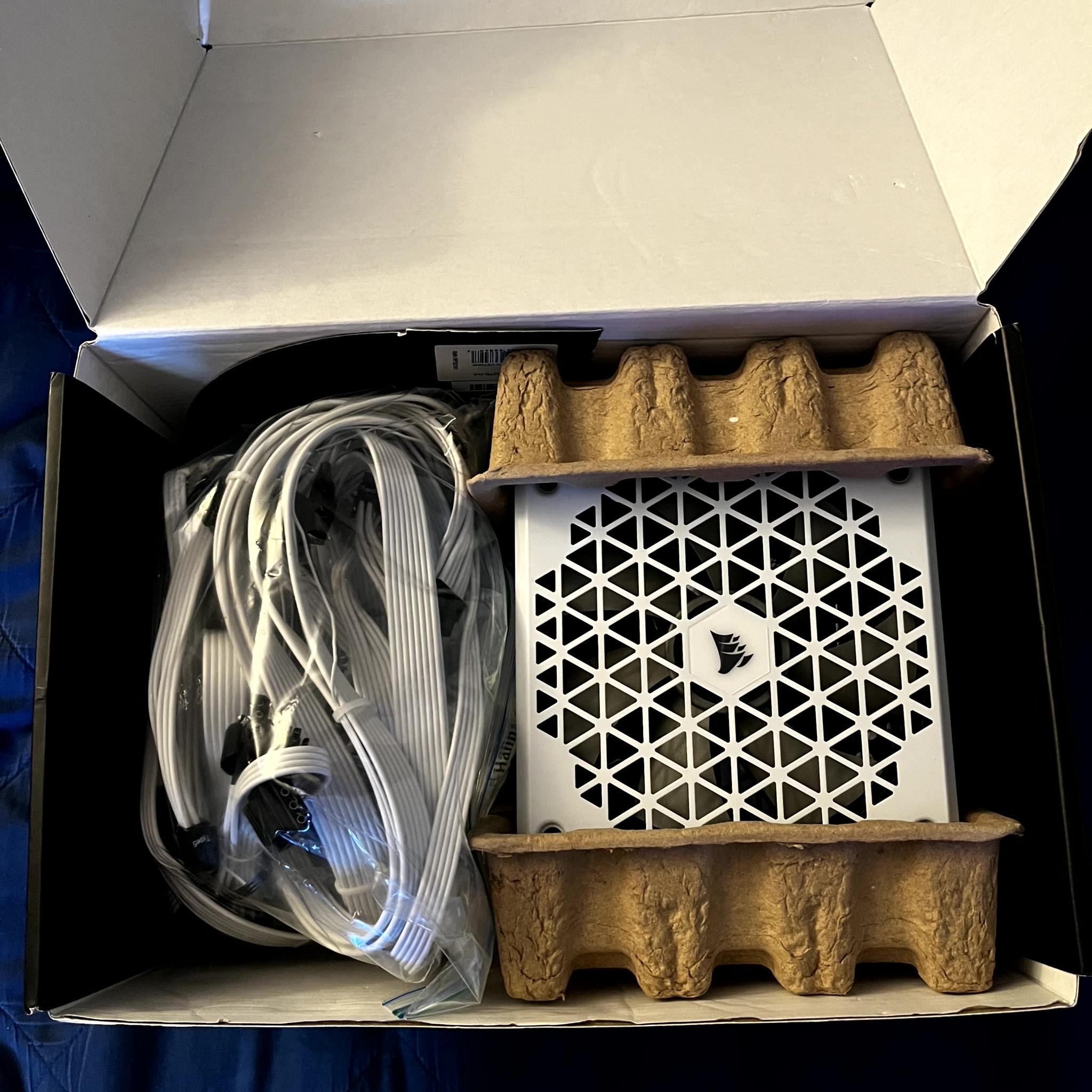 Corsair RM1000x SHIFT - White