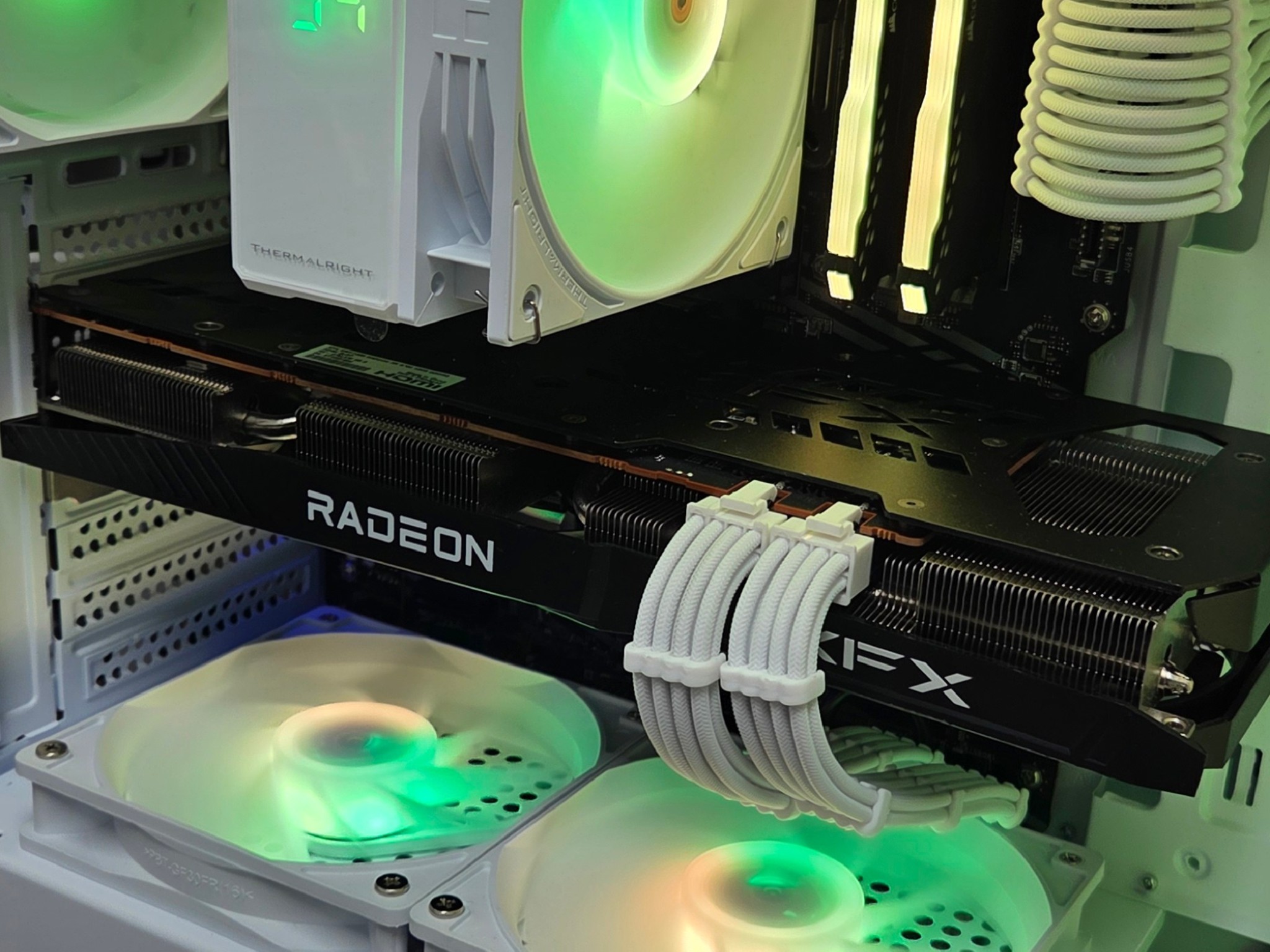 ❄️ UDGX Snowveil Shade — Ryzen 5 • RX 6700 10GB — 1080p/1440p White RGB Gaming PC