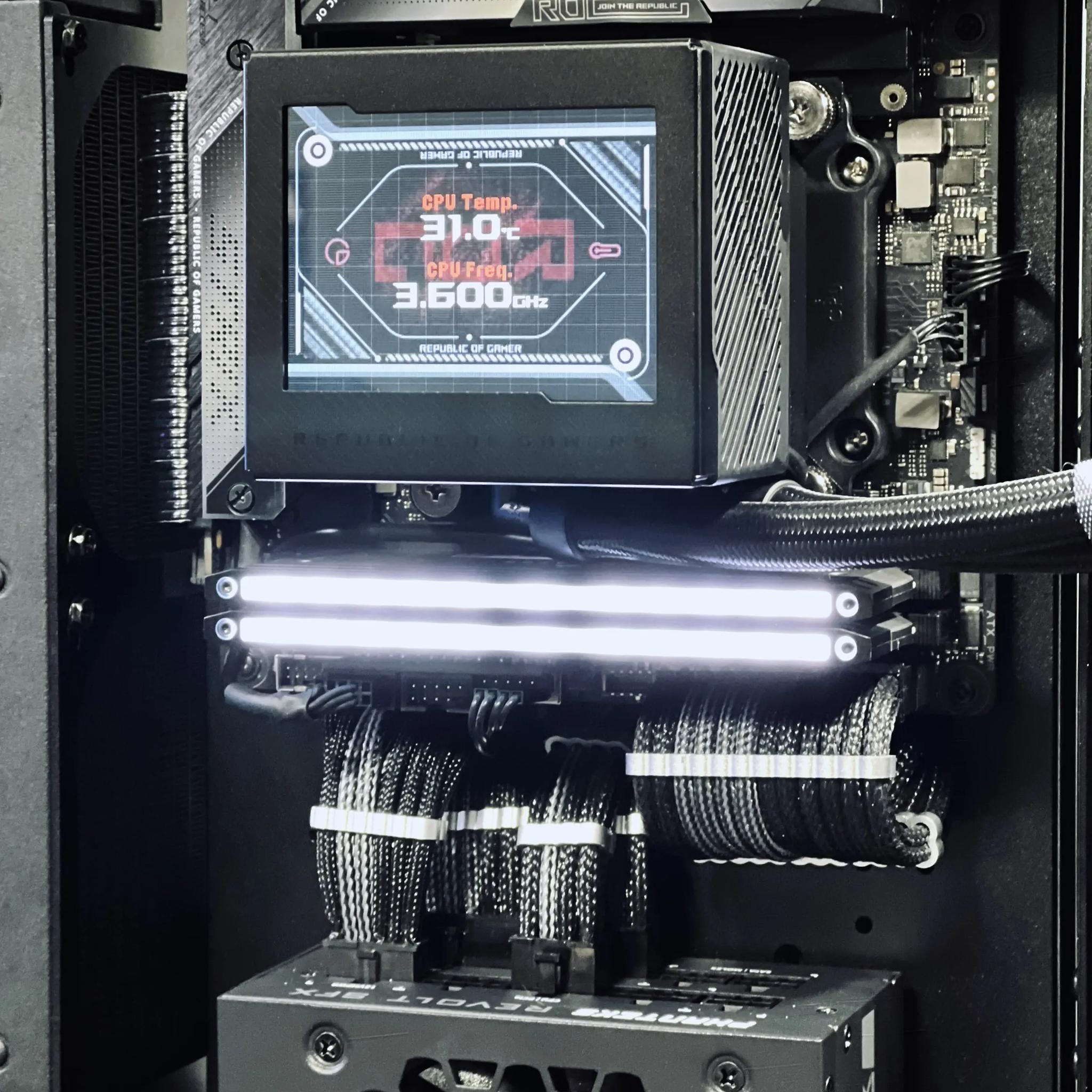 High-end Gaming PC in the Xproto-L - 7800X3D, RTX 4090, 64GB Dom. Titanium DDR5, Dual AIO Cooling