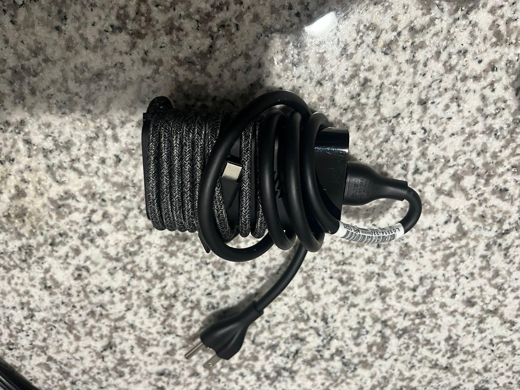 HP Spectre x360, I7 12th Gen, 16gb Ram, 1tb Of Storage (Read description)