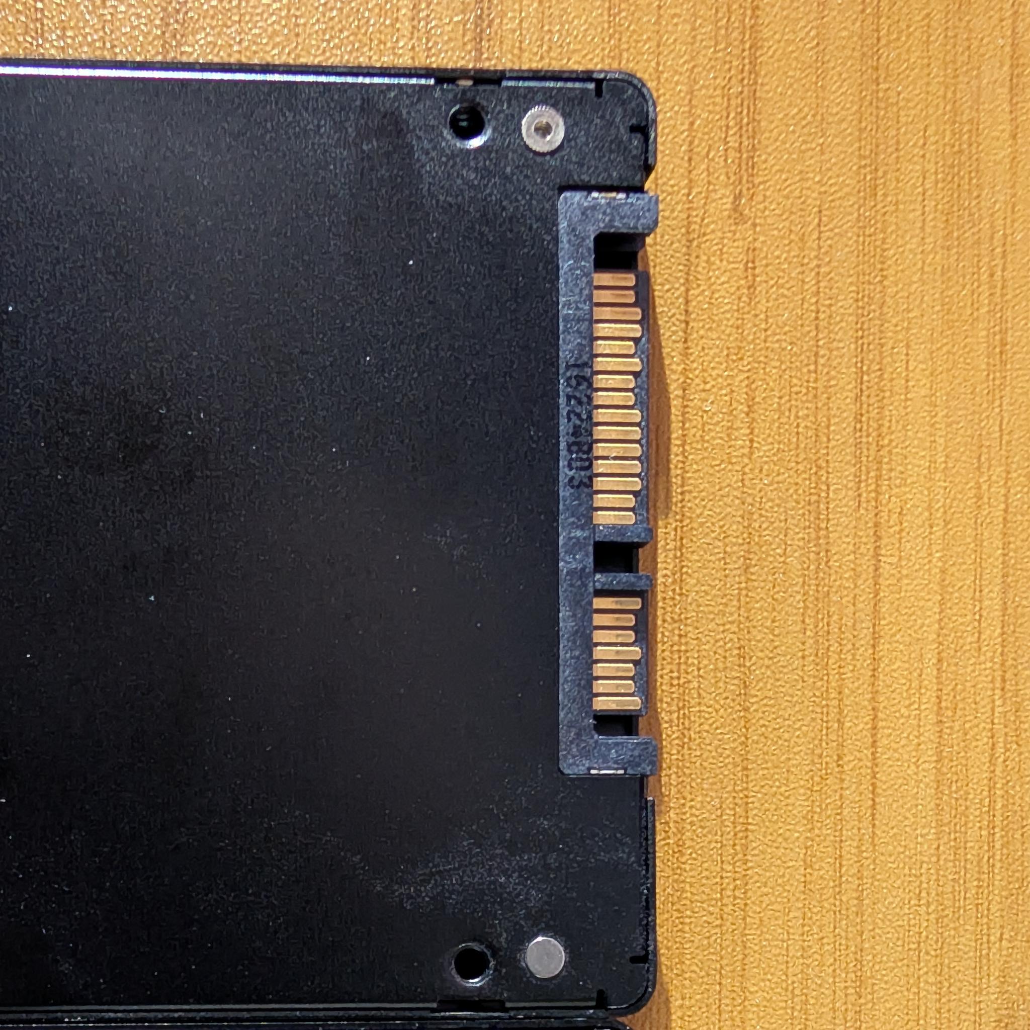 [Like New] Micron M600 512GB SSD - Only 57 Hours