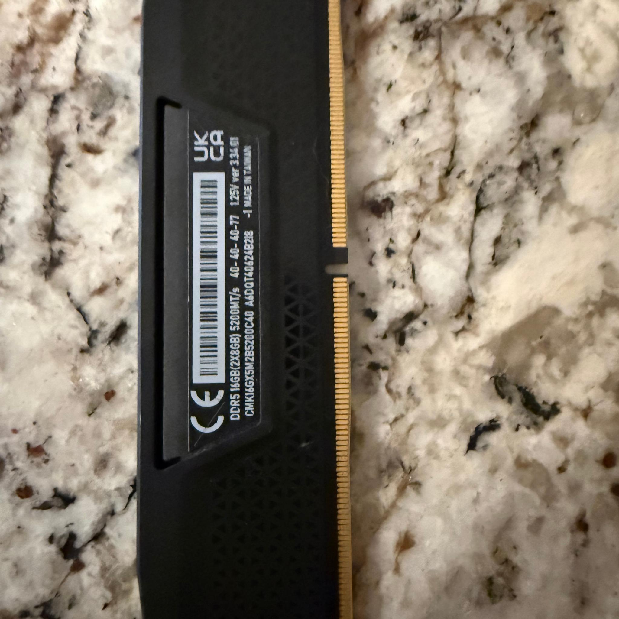 1 stick of 8gb ddr5