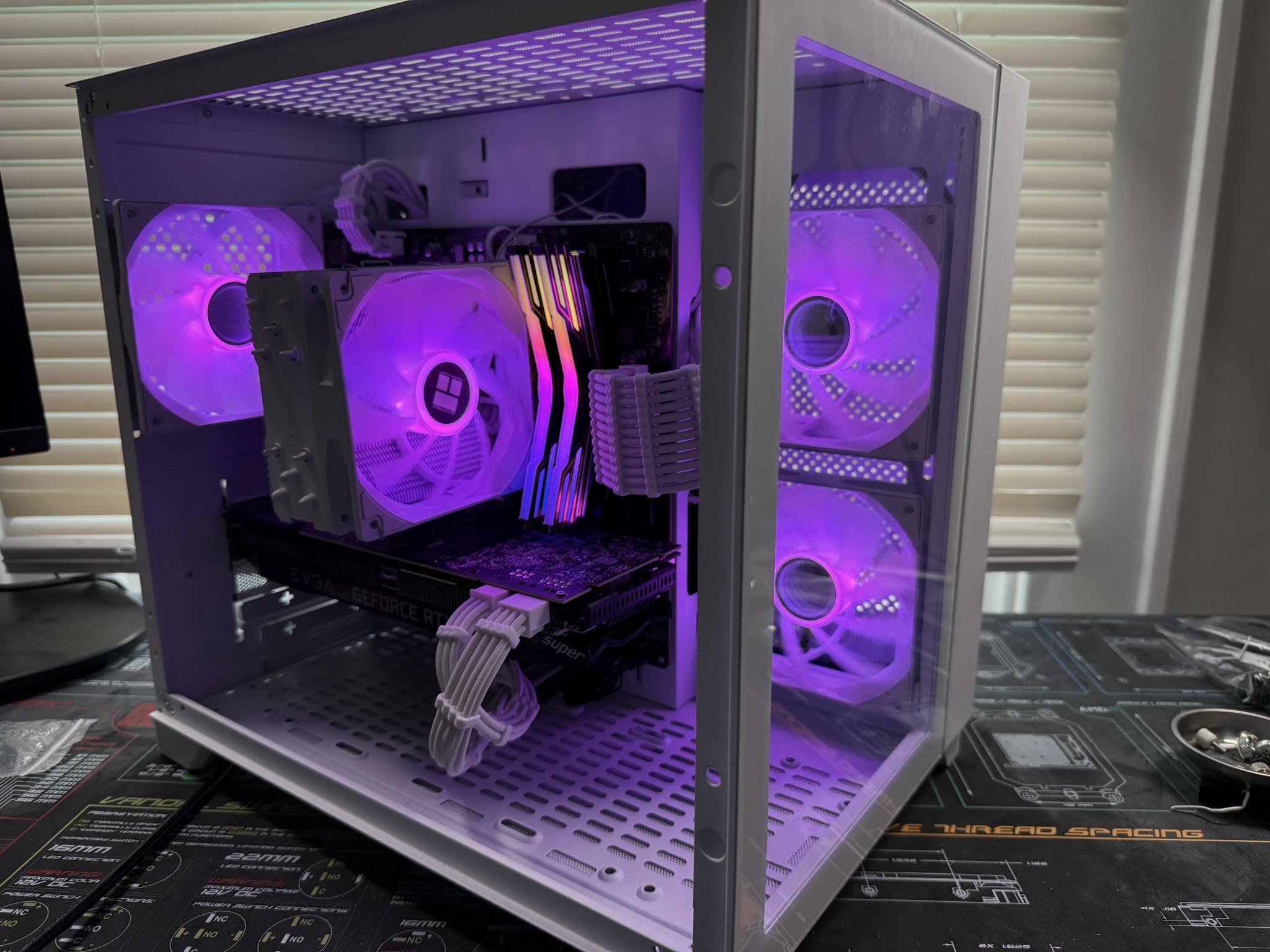 🌨️White Gaming PC | RYZEN 5 3600 | RTX 2070 Super | 16GB RAM | 1TB M.2🌨️