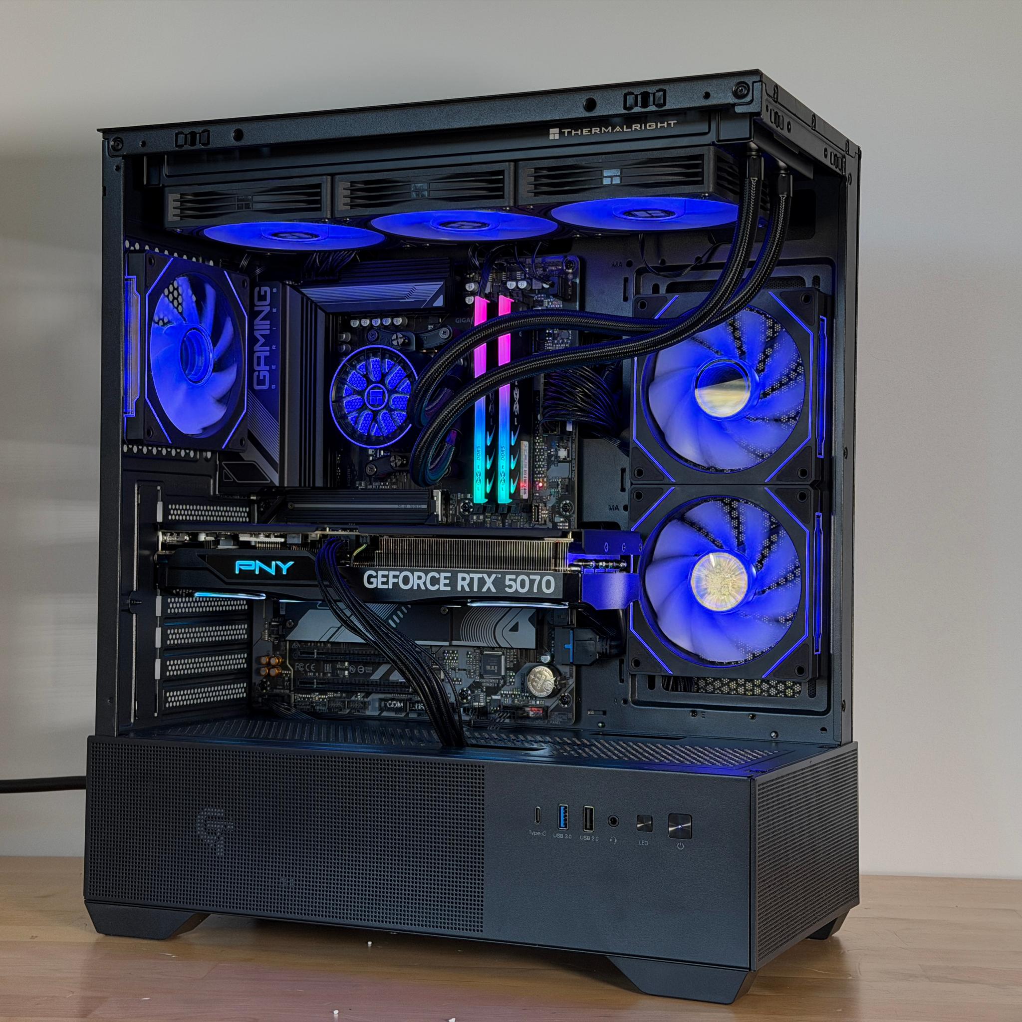 RTX 5070 Ryzen 5 7600x Gaming PC