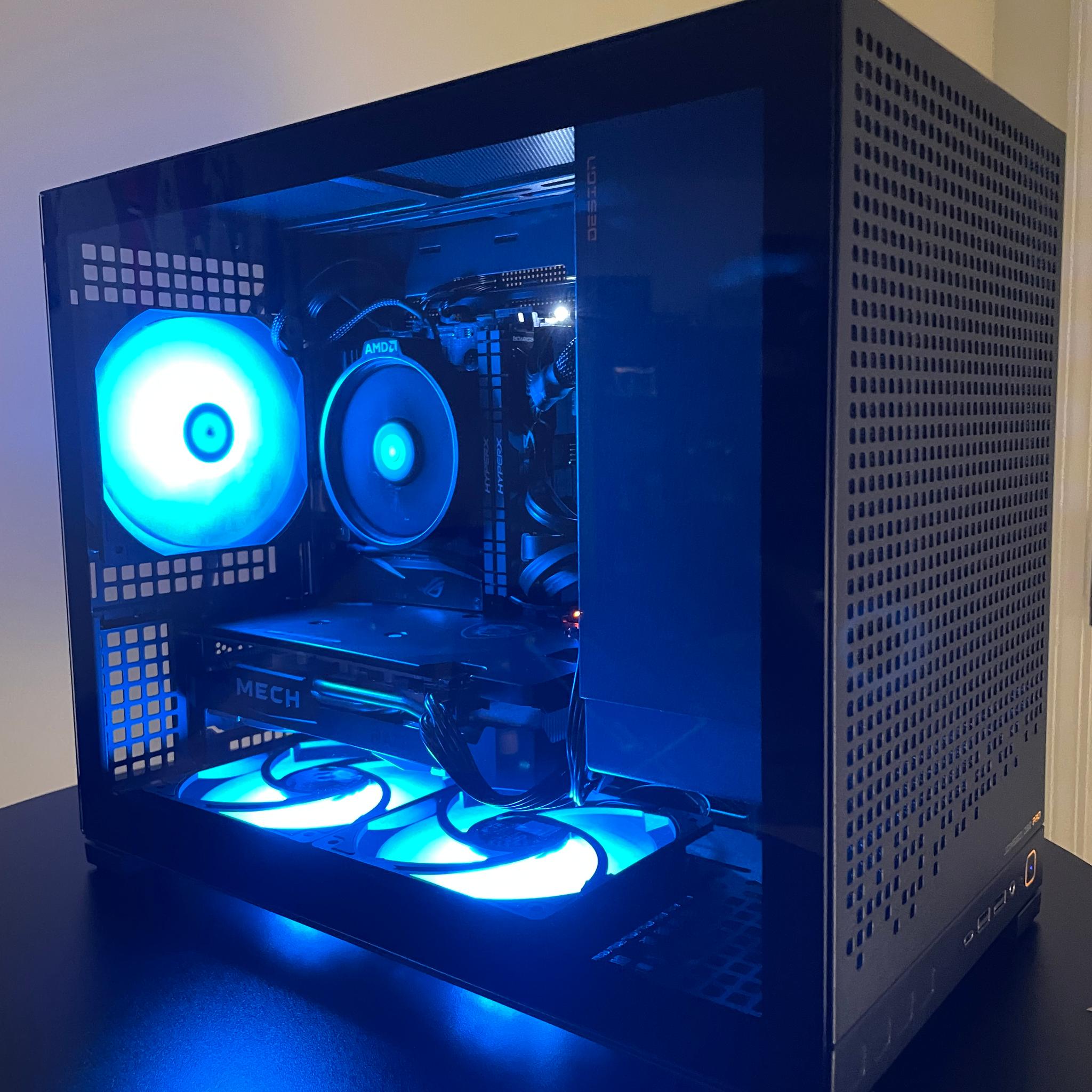 Small Form Factor Gaming PC | RX 6600XT + Ryzen 5 5500 | 16GB RAM | ~1TB SSD