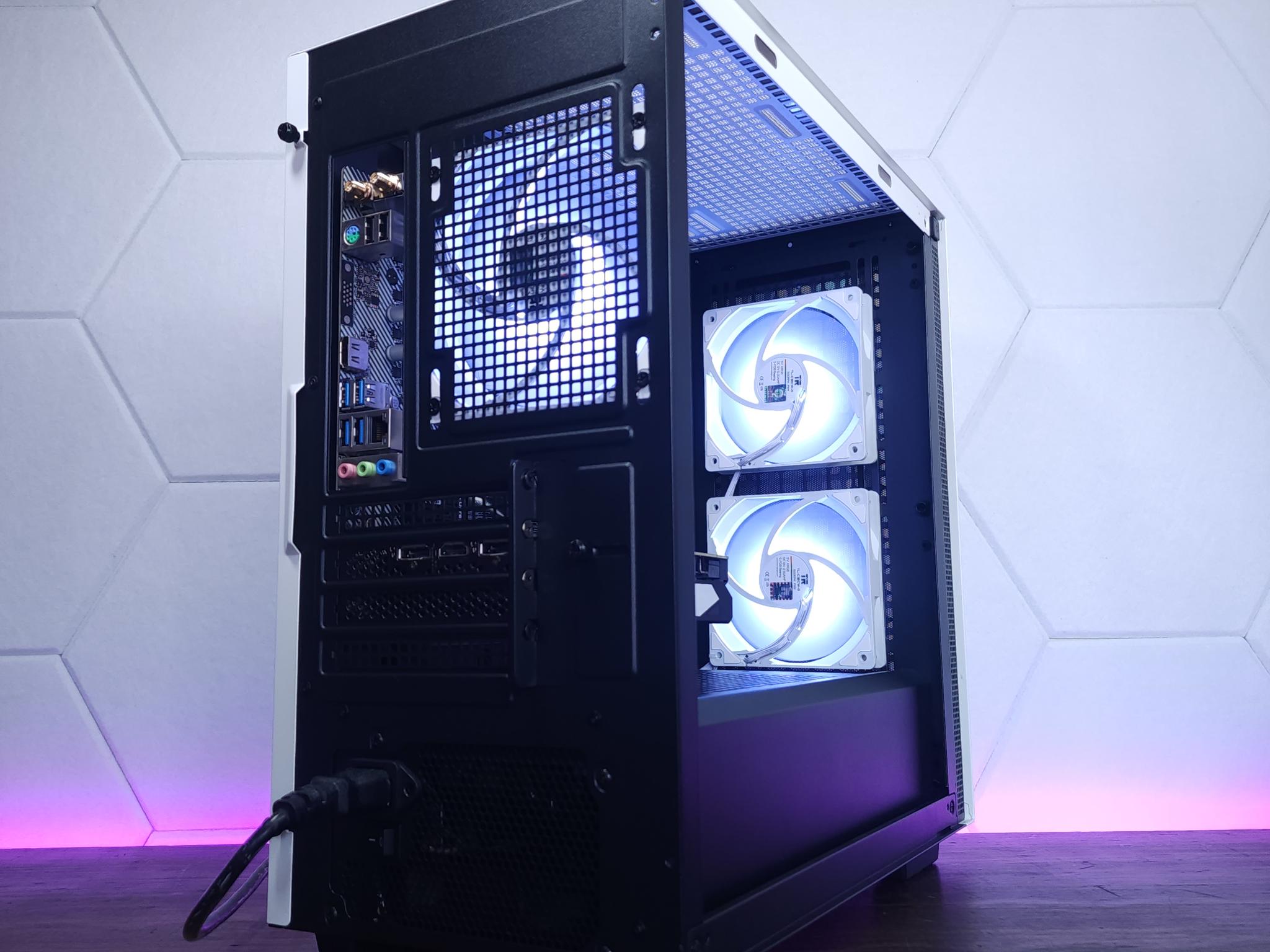 💙🤍GTX 1650 Super // Ryzen 5 1600 // 16GB 3200MHz // 512GB NVMe Gen 3