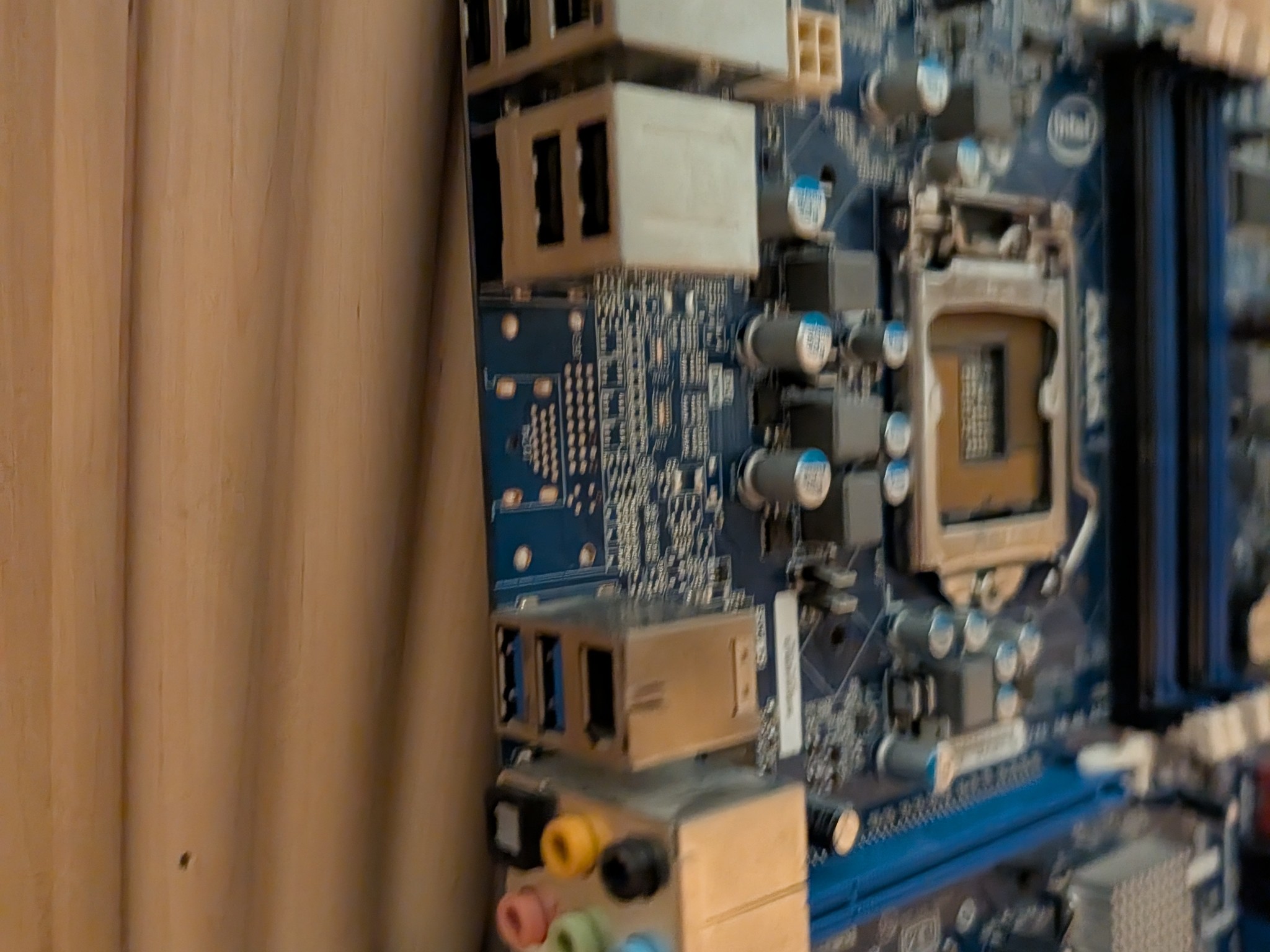 Intel LGA 1155 Motherboard w/ IO Shield