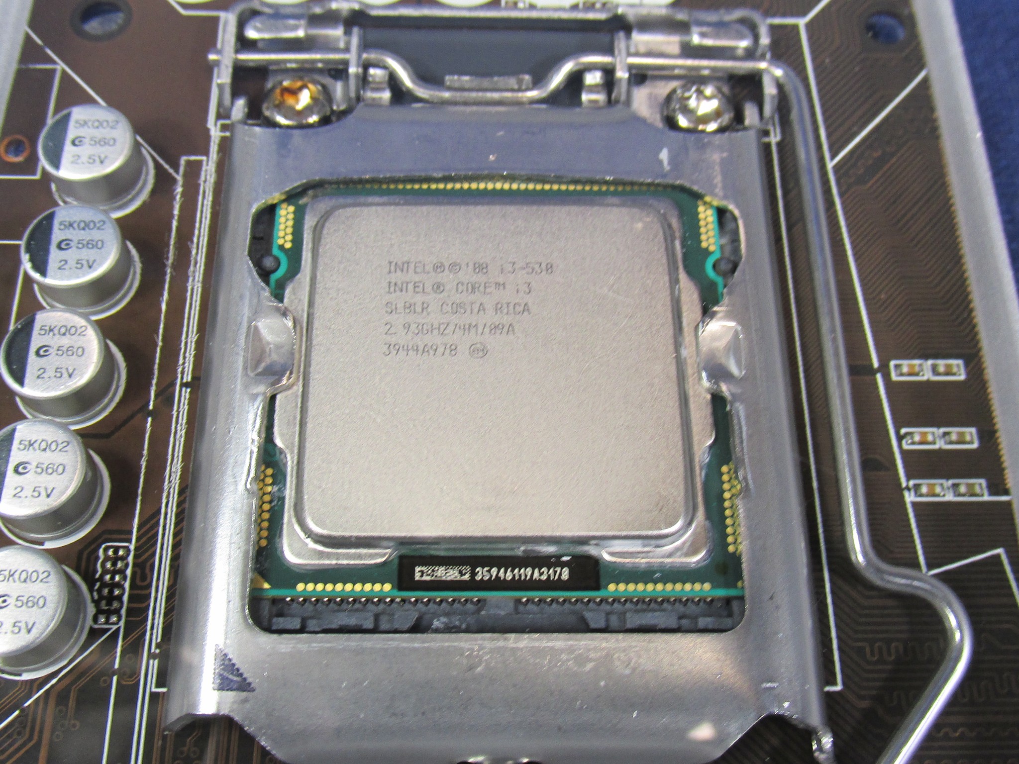 Intel Core i3-530 CPU & Motherboard - Handmade Clear Epoxy Resin Coaster With Socket 1156 CPU