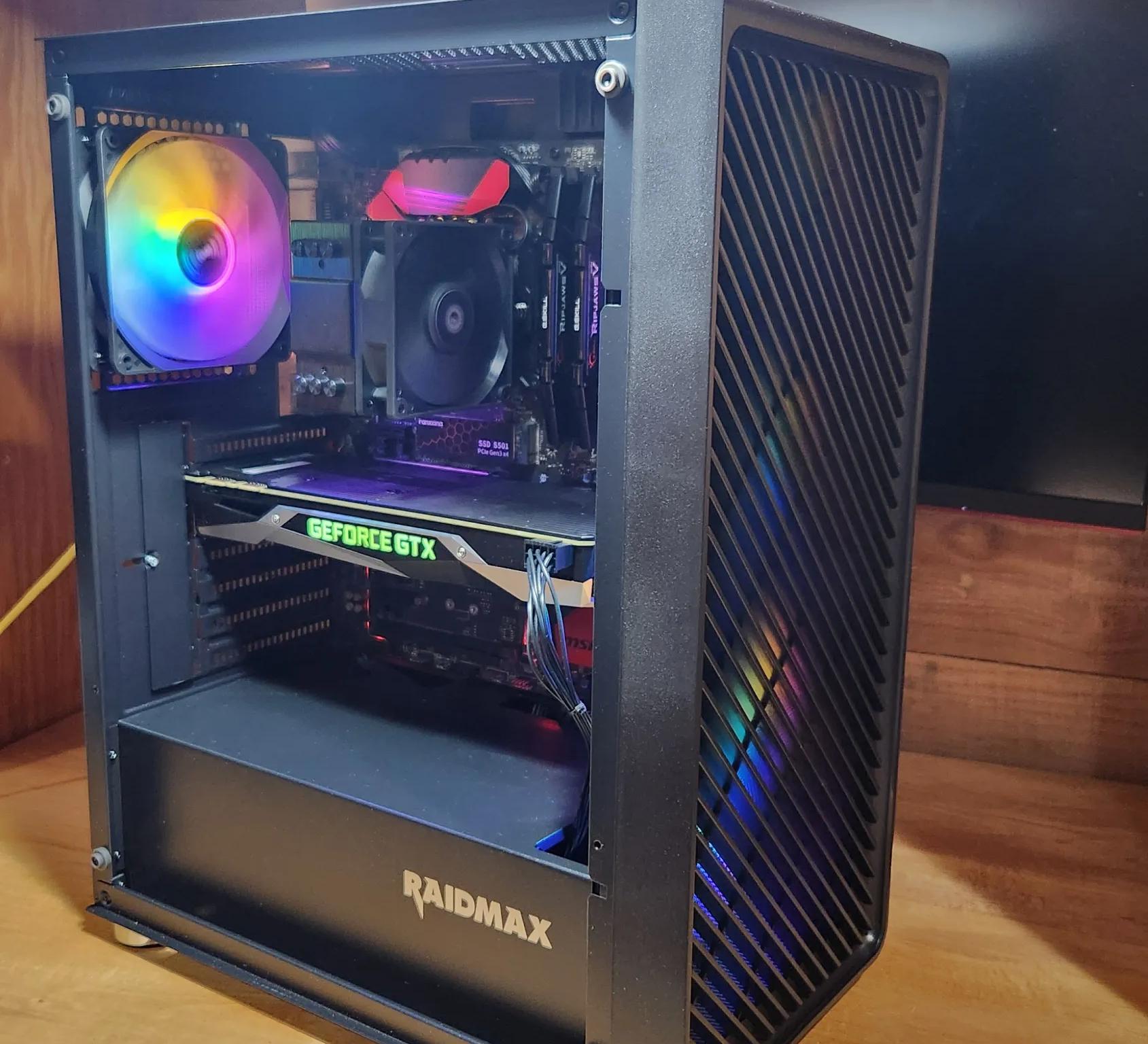 BUDGET GAMING PC GTX 1080, i7 6700, 512GB m.2, 16gb RAM